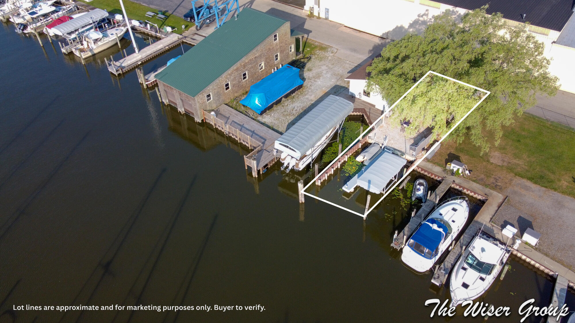 332 Cihak Street Muskegon MI 49445