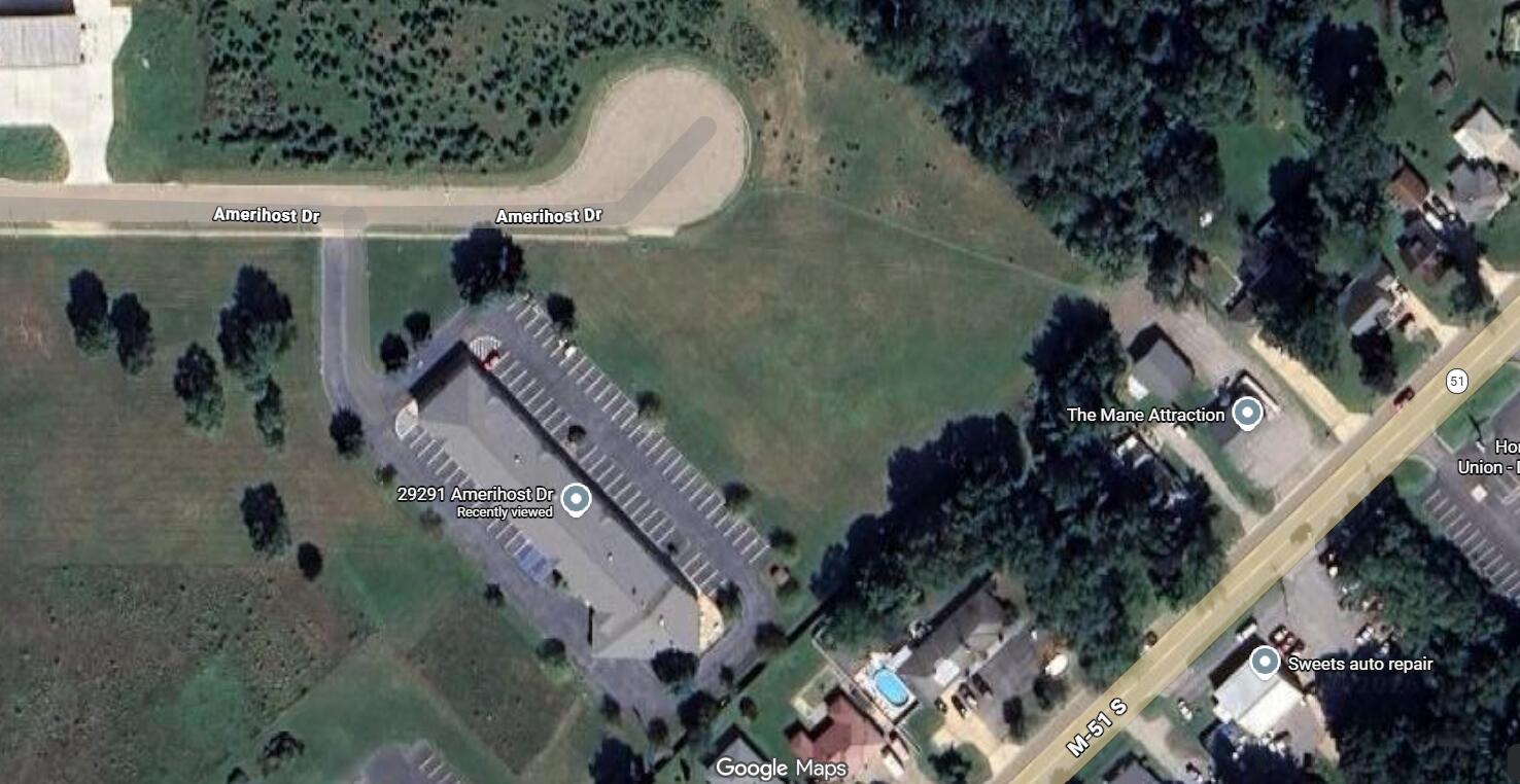 Ville Amerihost Drive Dowagiac MI 49047