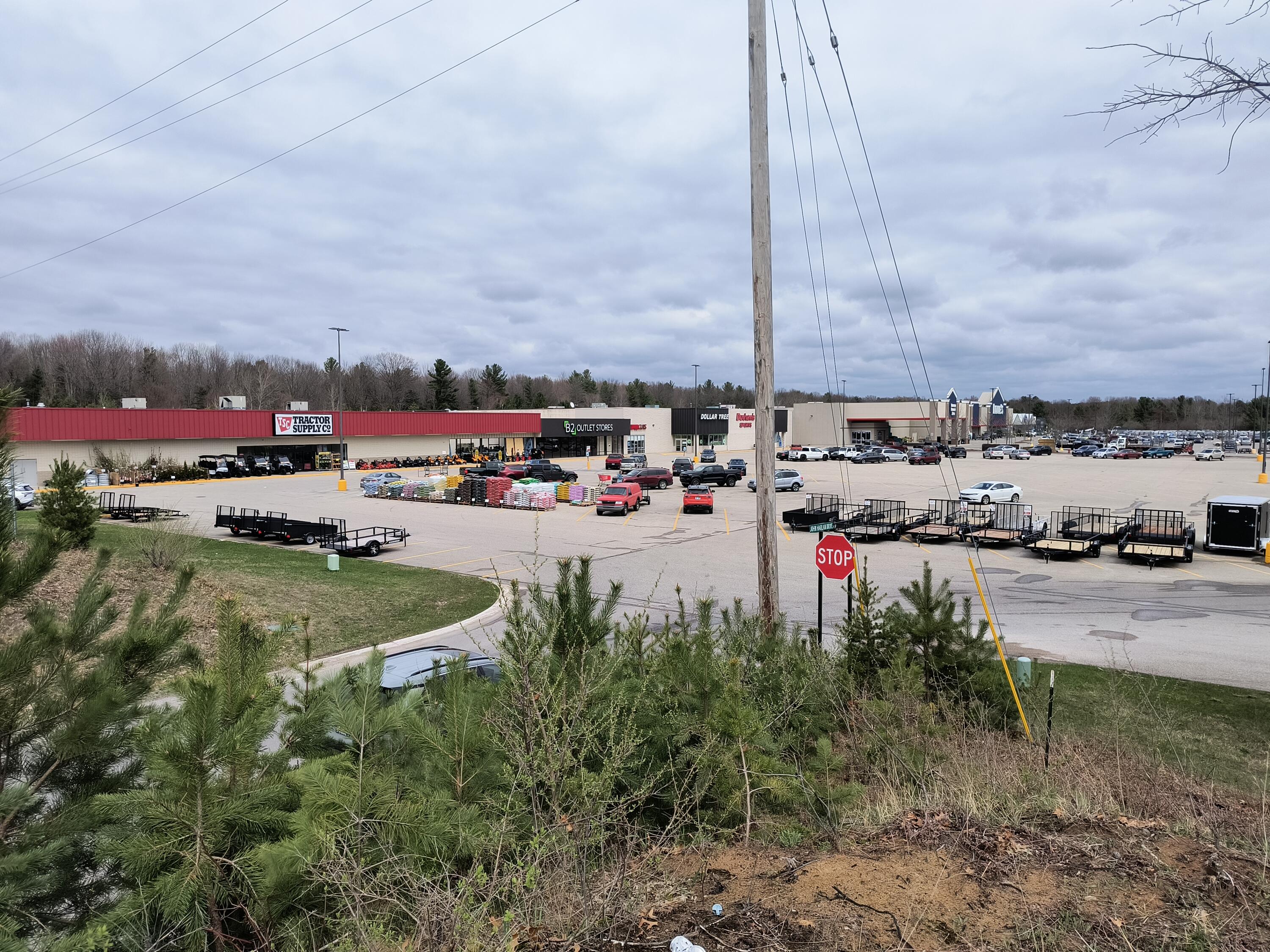 4675 John Harlan Drive Ludington MI 49431