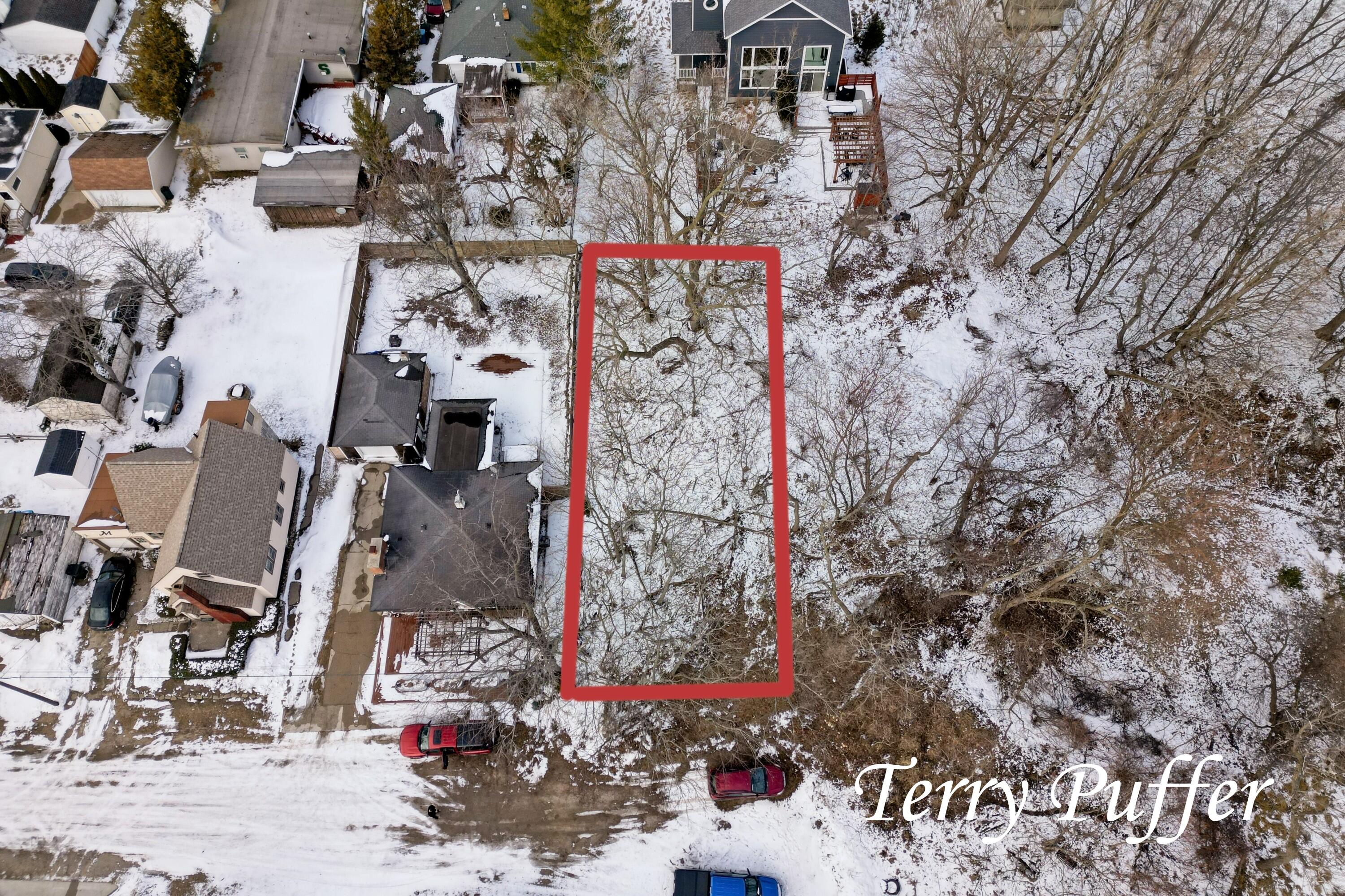 3690 Simpson Avenue Muskegon MI 49441