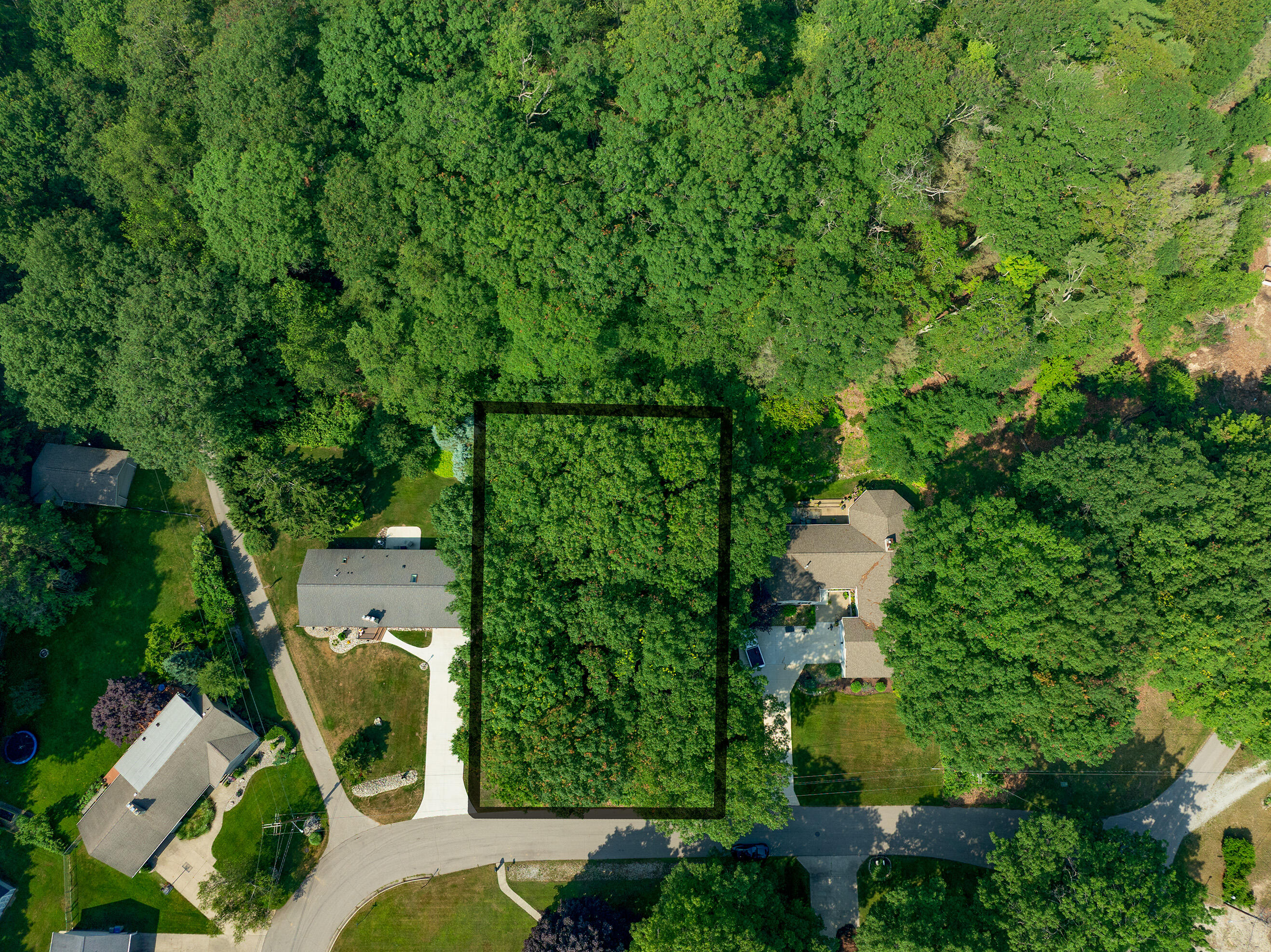 5043 Maranatha Drive Norton Shores MI 49441
