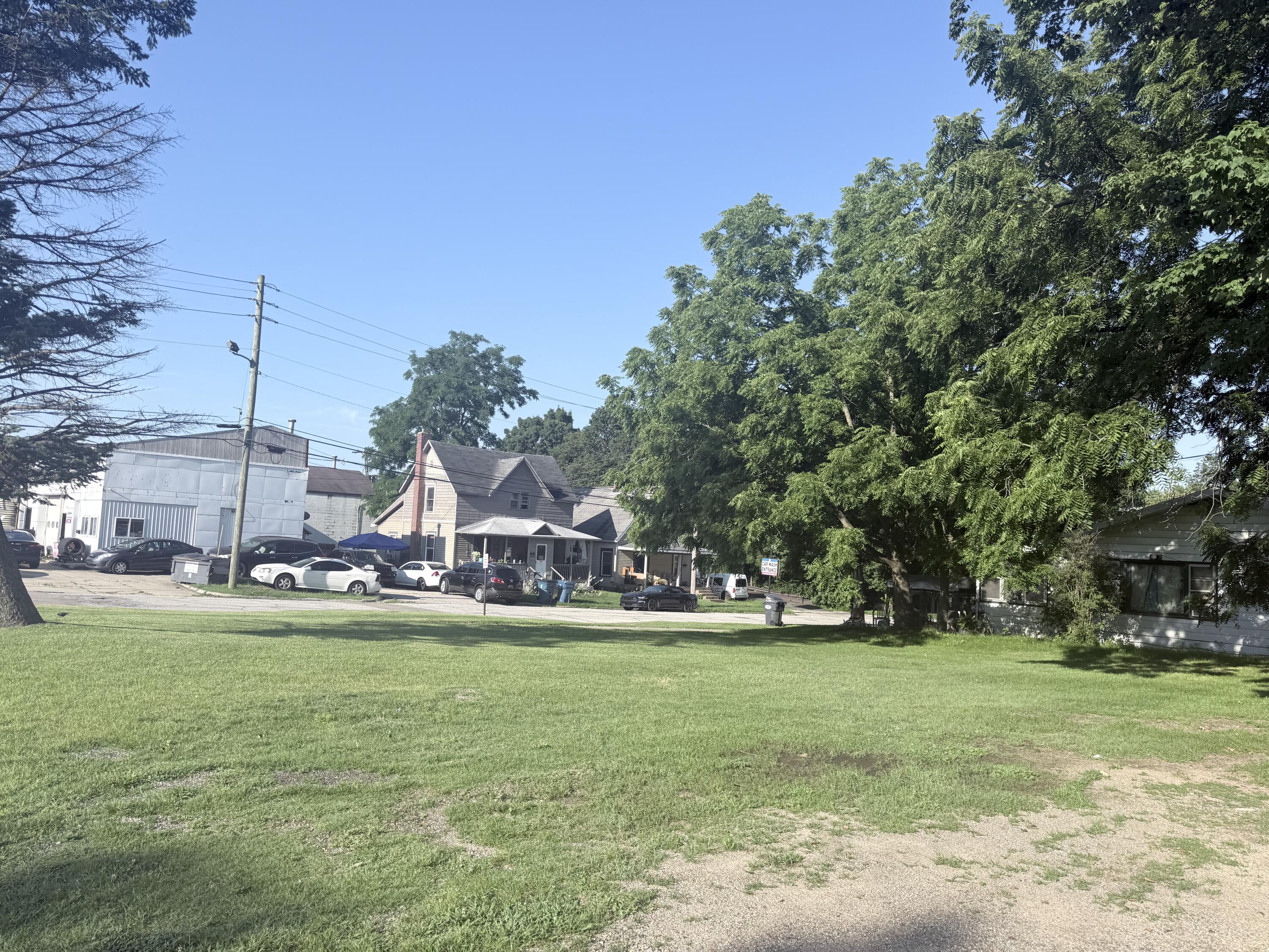 201 N Front Street Dowagiac MI 49047