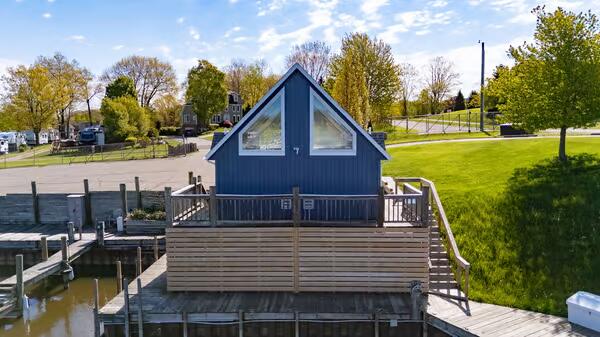 40 N Bailey Avenue South Haven MI 49090