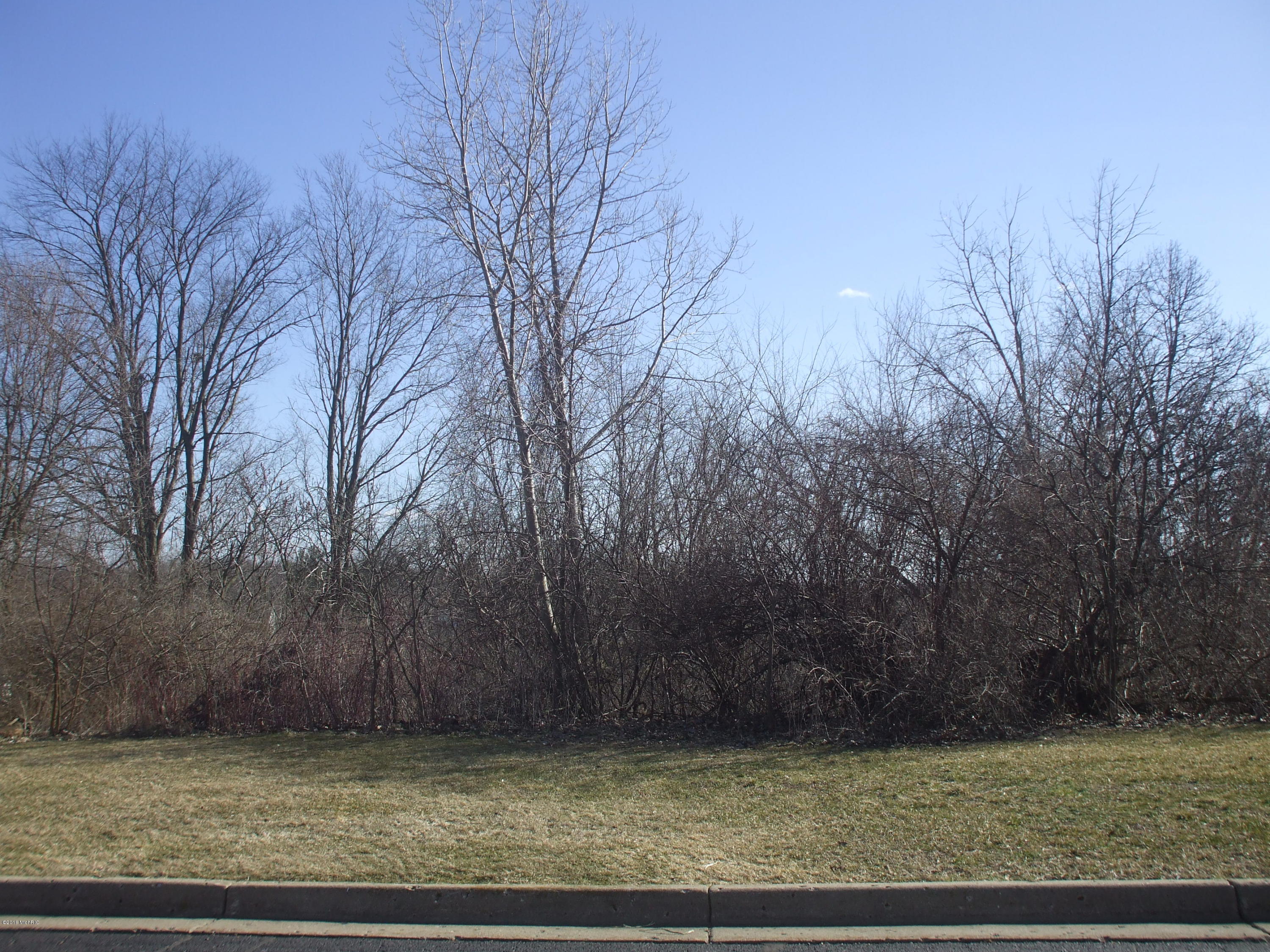 2931 Hunters Hill Kalamazoo MI 49048