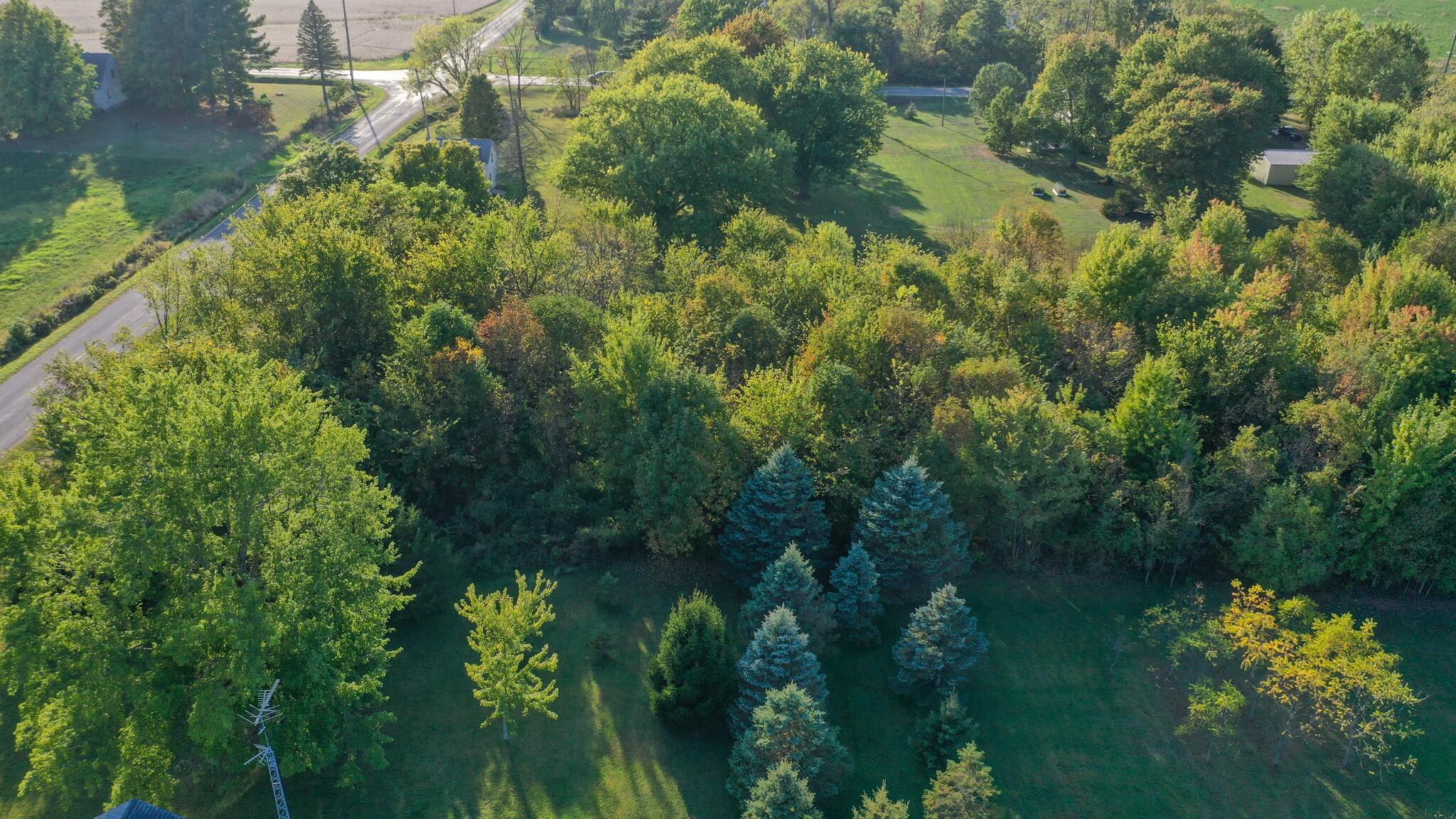 W Elm Valley Road Three Oaks MI 49128