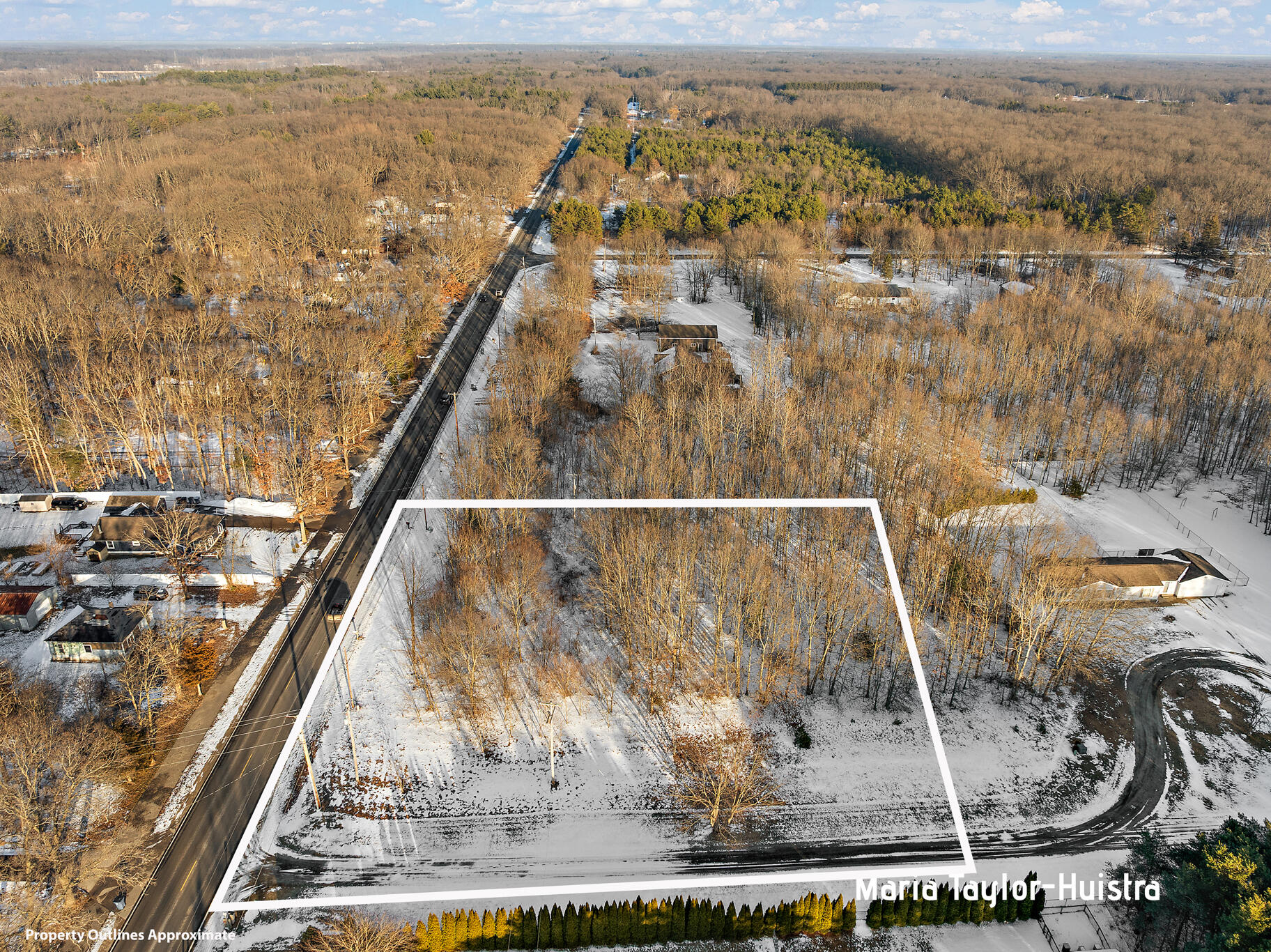 Ville Szymas Drive Grand Haven MI 49417