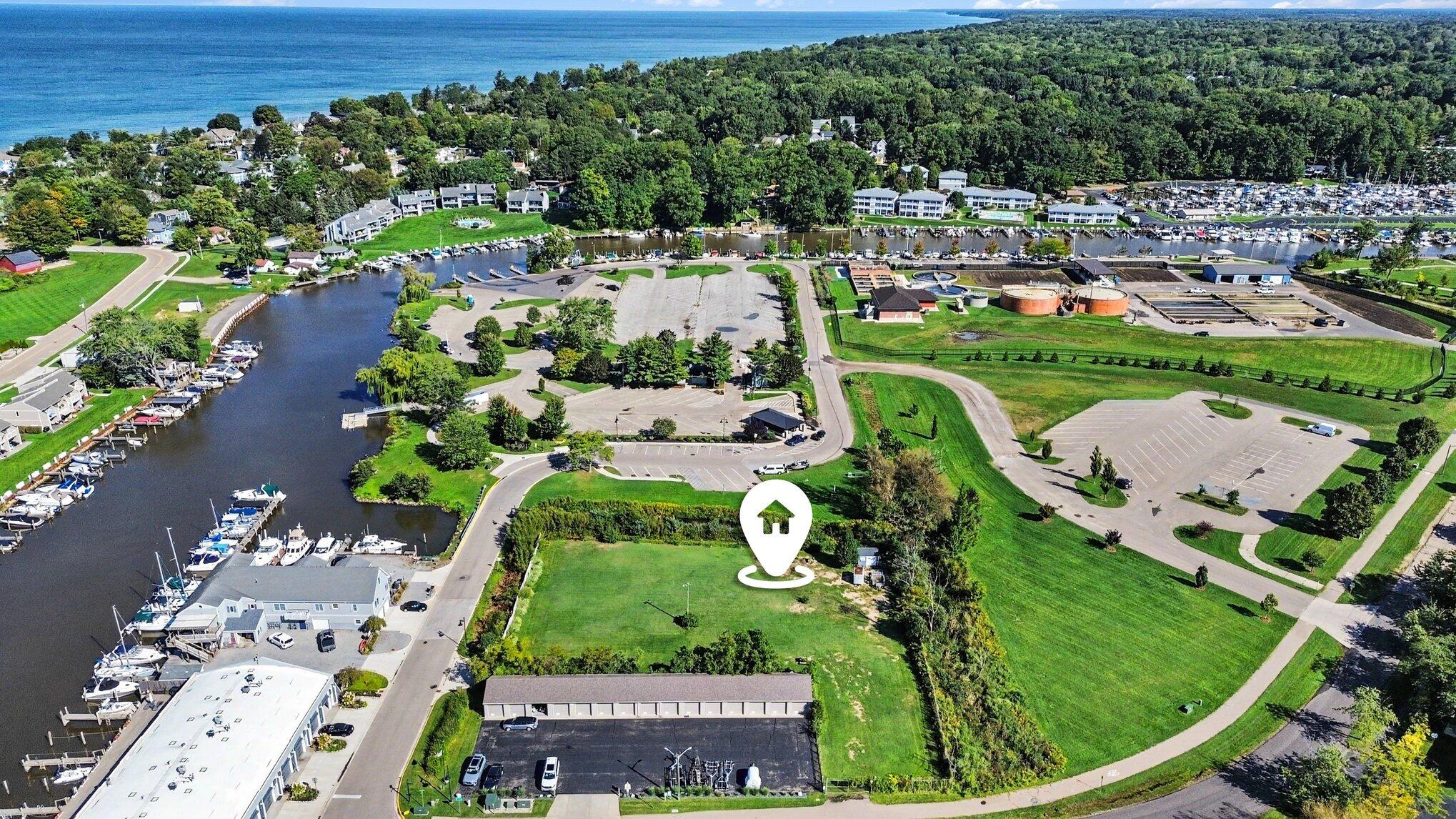 135 Dunkley Avenue South Haven MI 49090