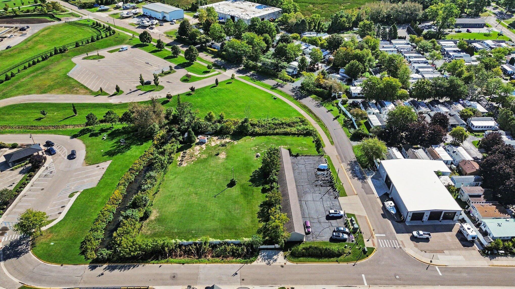 135 Dunkley Avenue South Haven MI 49090
