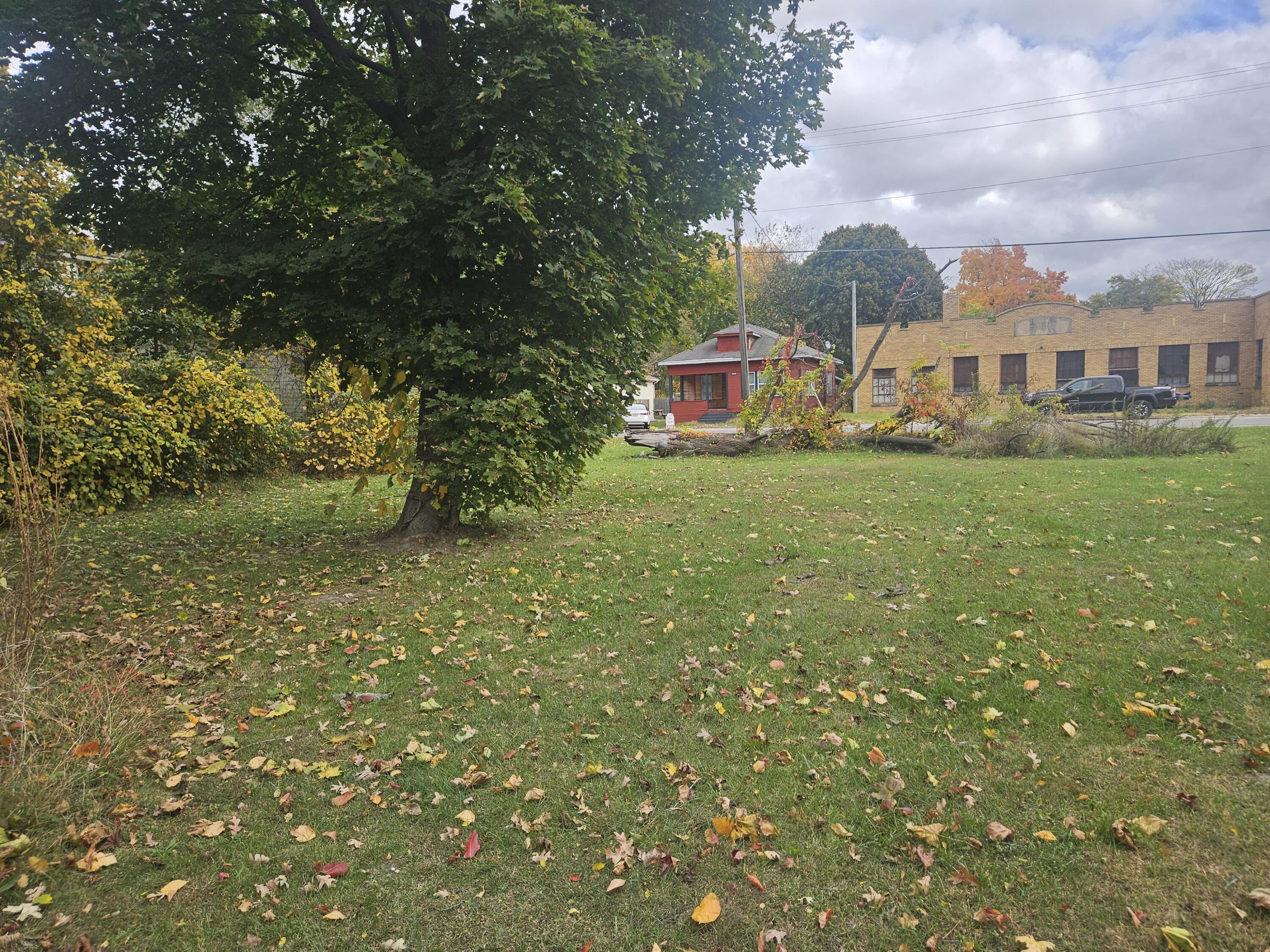 238 Pine Street Benton Harbor MI 49022