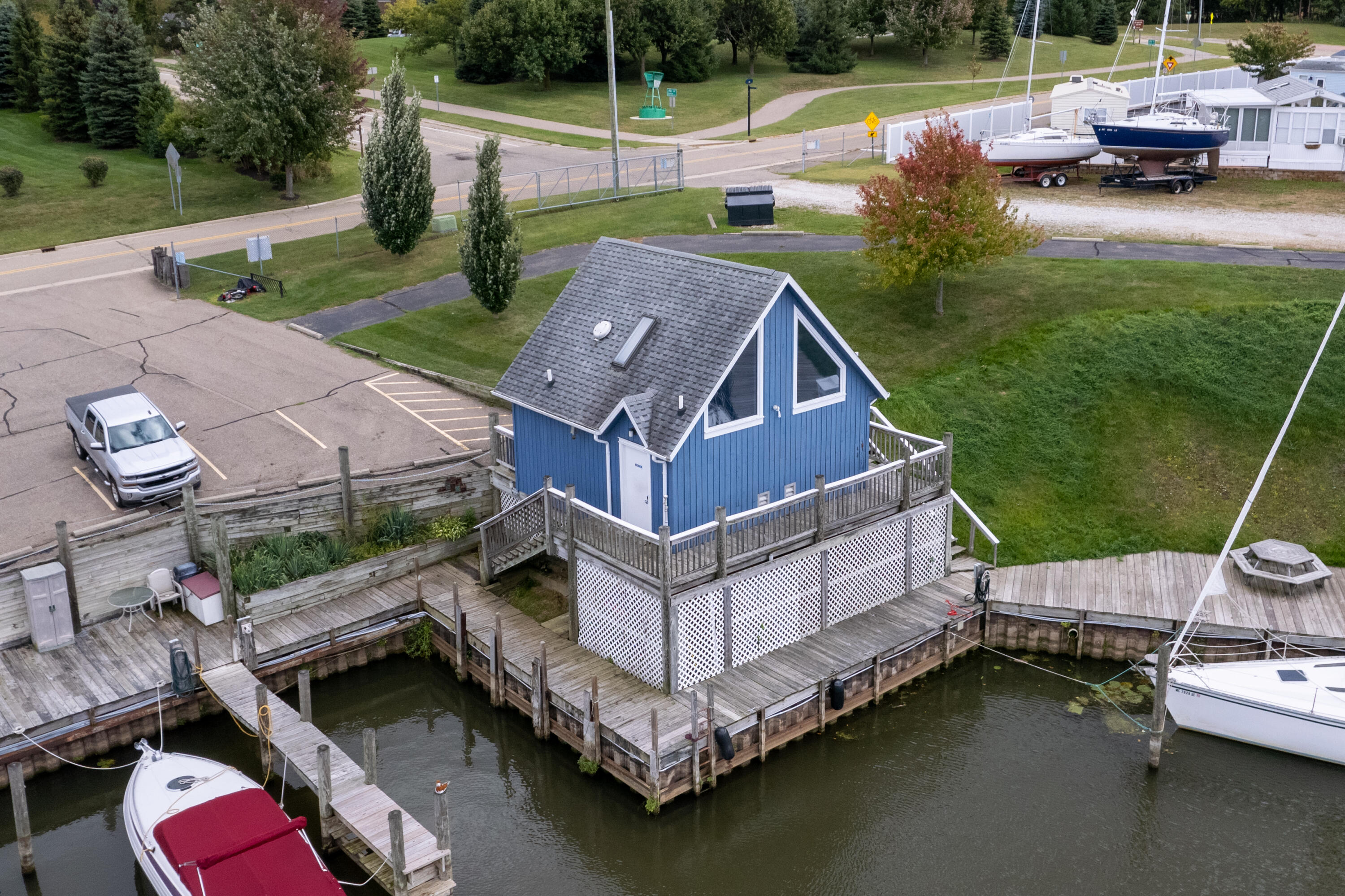 40 N Bailey Avenue South Haven MI 49090