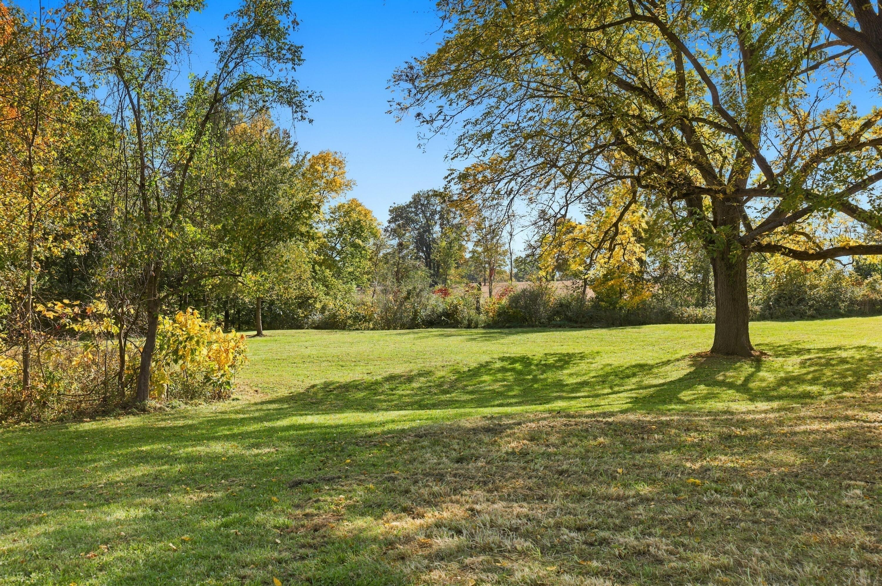 19375 S Lakeside Road Three Oaks MI 49128