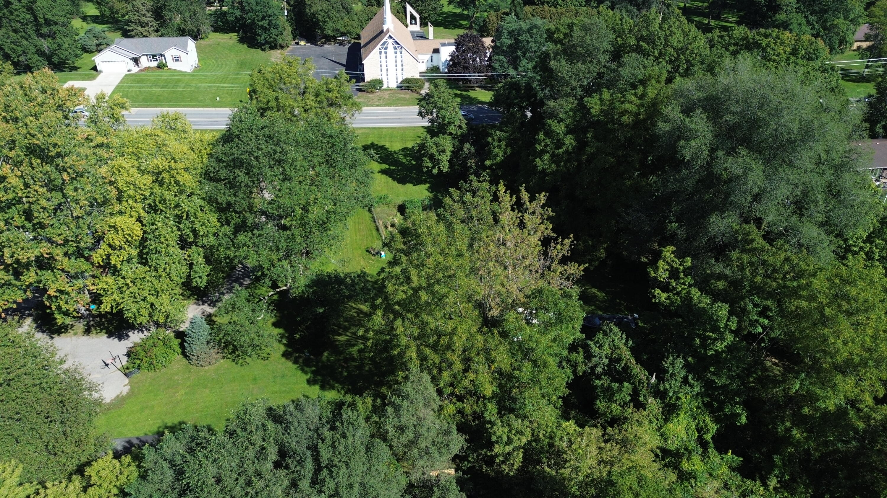 2720 4 Mile Road NW Grand Rapids MI 49544