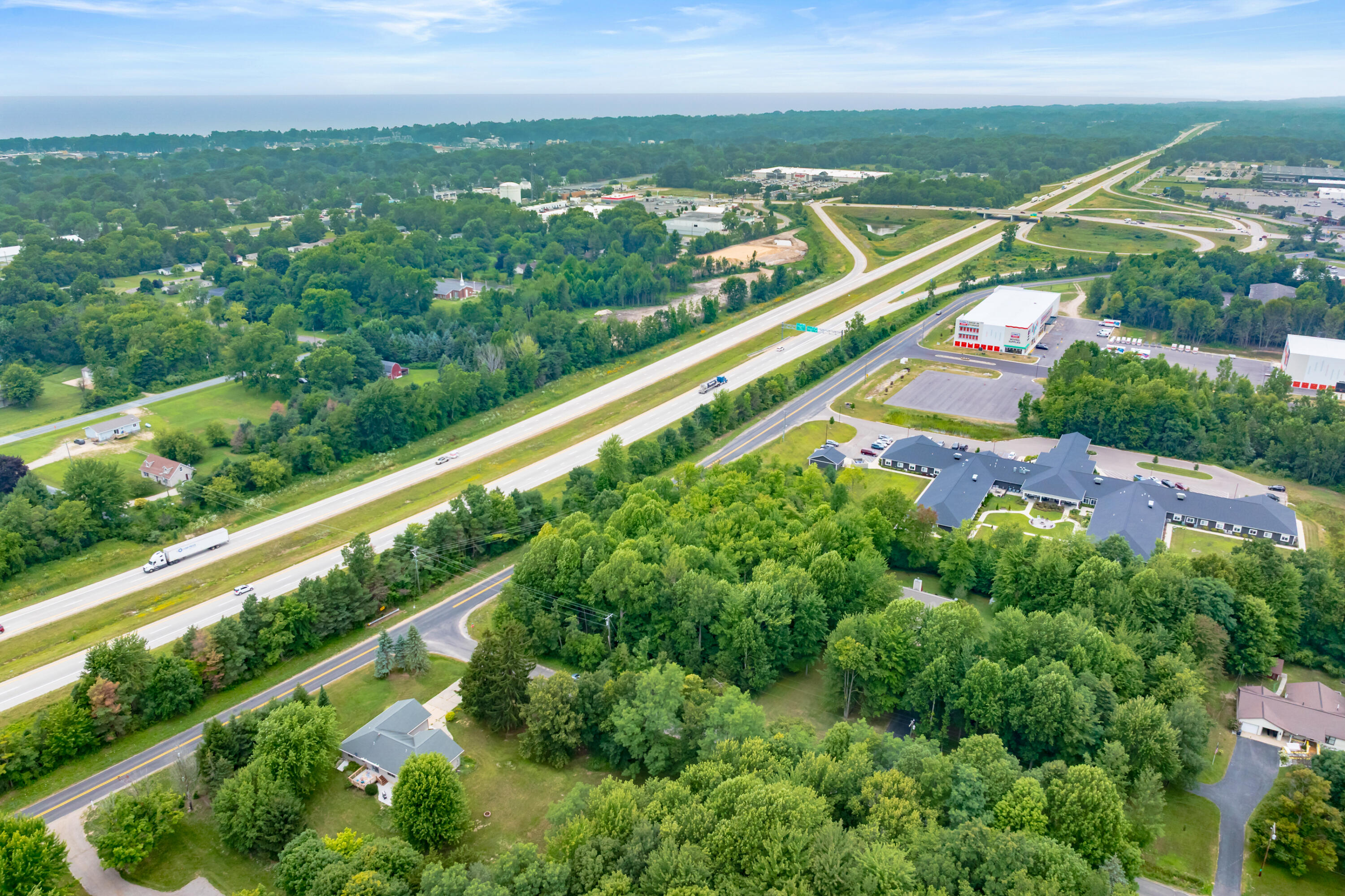 6TH Avenue South Haven MI 49090