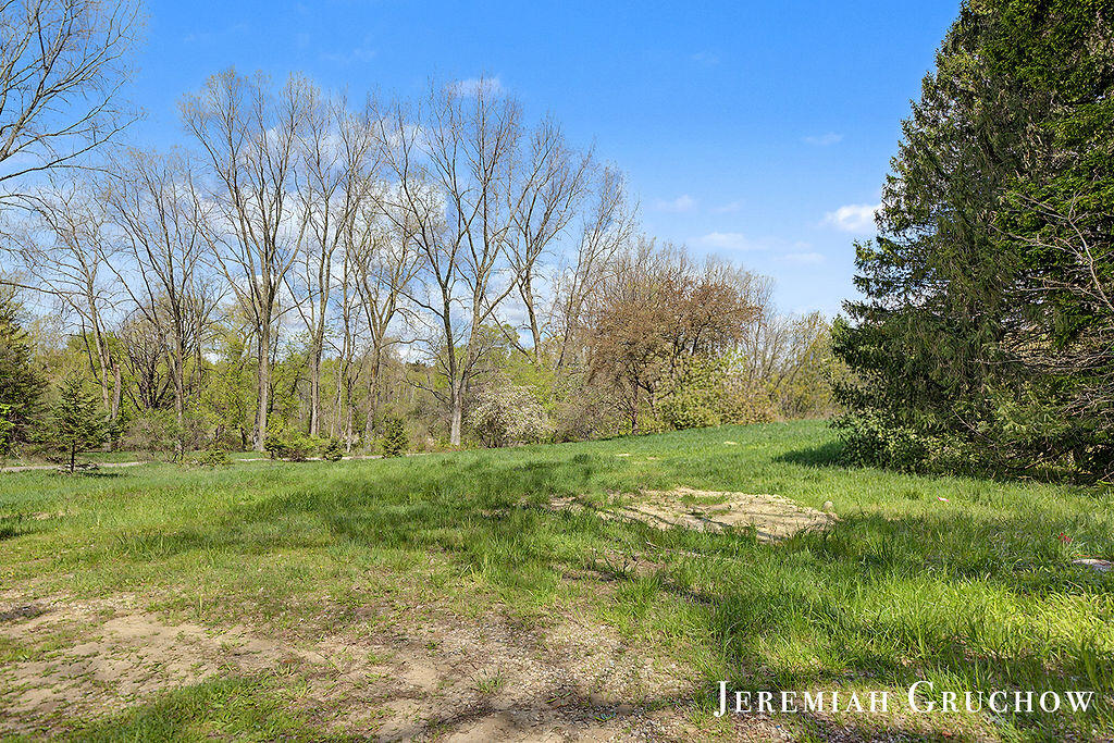 8721 Conservation Street NE Ada MI 49301