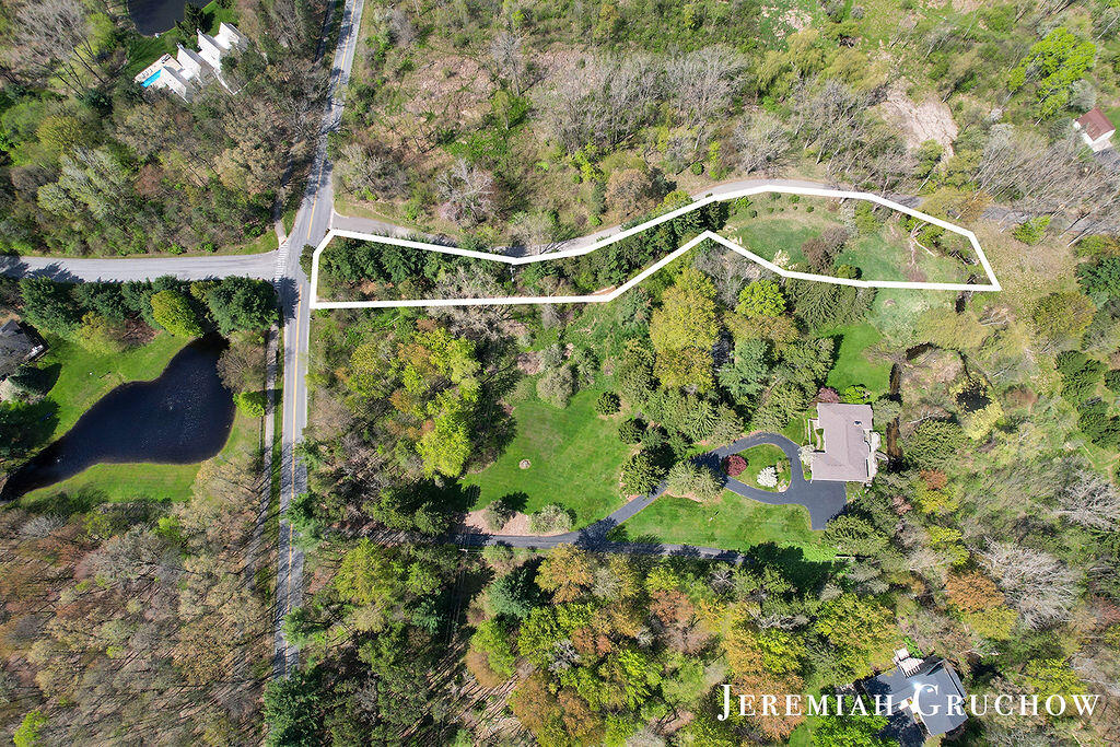 8721 Conservation Street NE Ada MI 49301