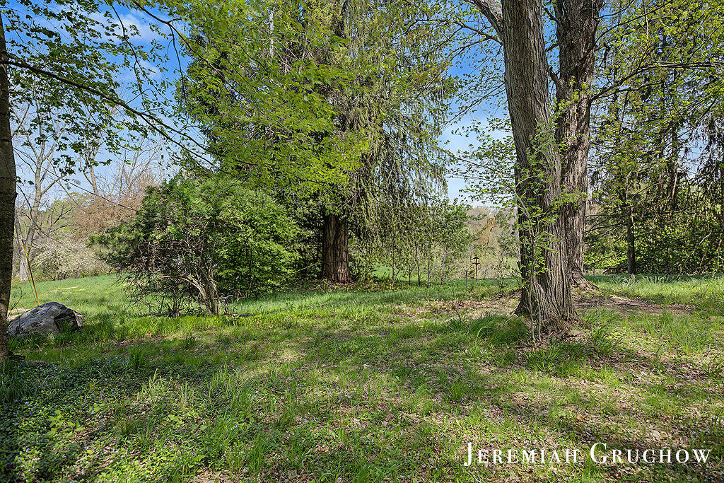 8721 Conservation Street NE Ada MI 49301