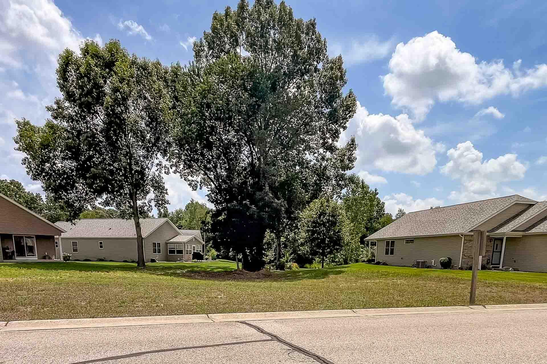 2723 Sugarberry Lane Niles MI 49120