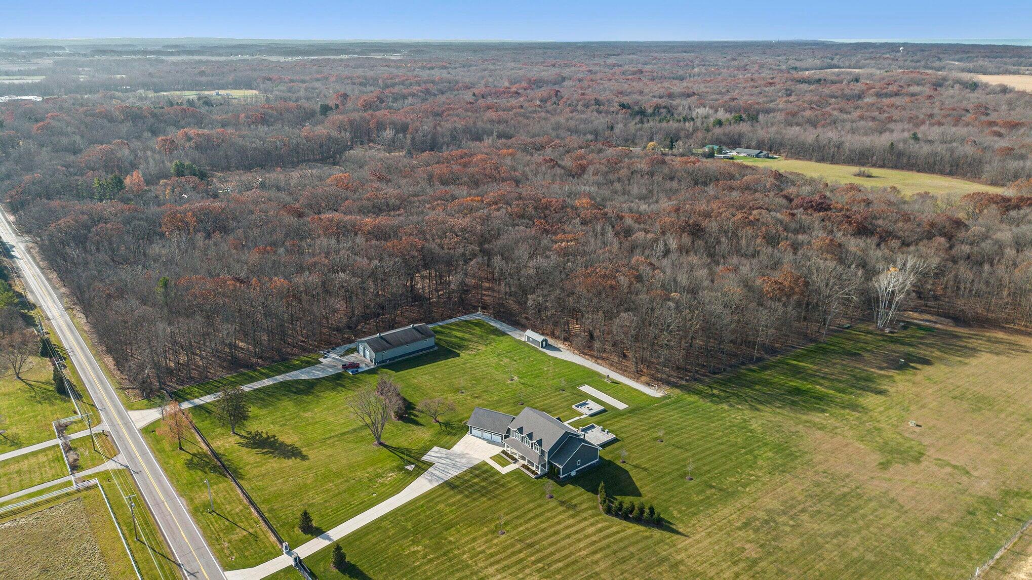 V/l Three Oaks Road Three Oaks MI 49128