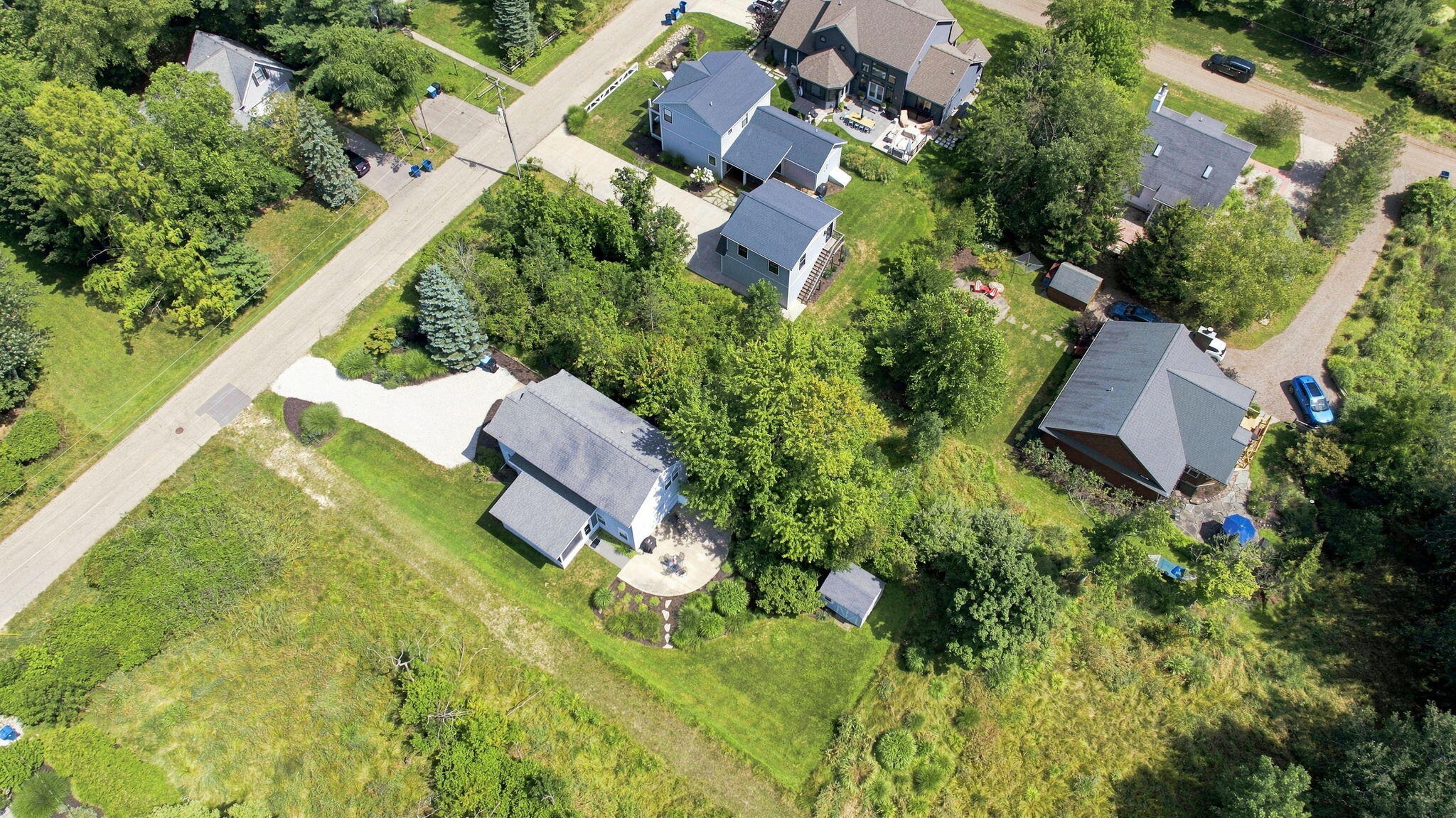 6912 3rd Street Douglas MI 49406