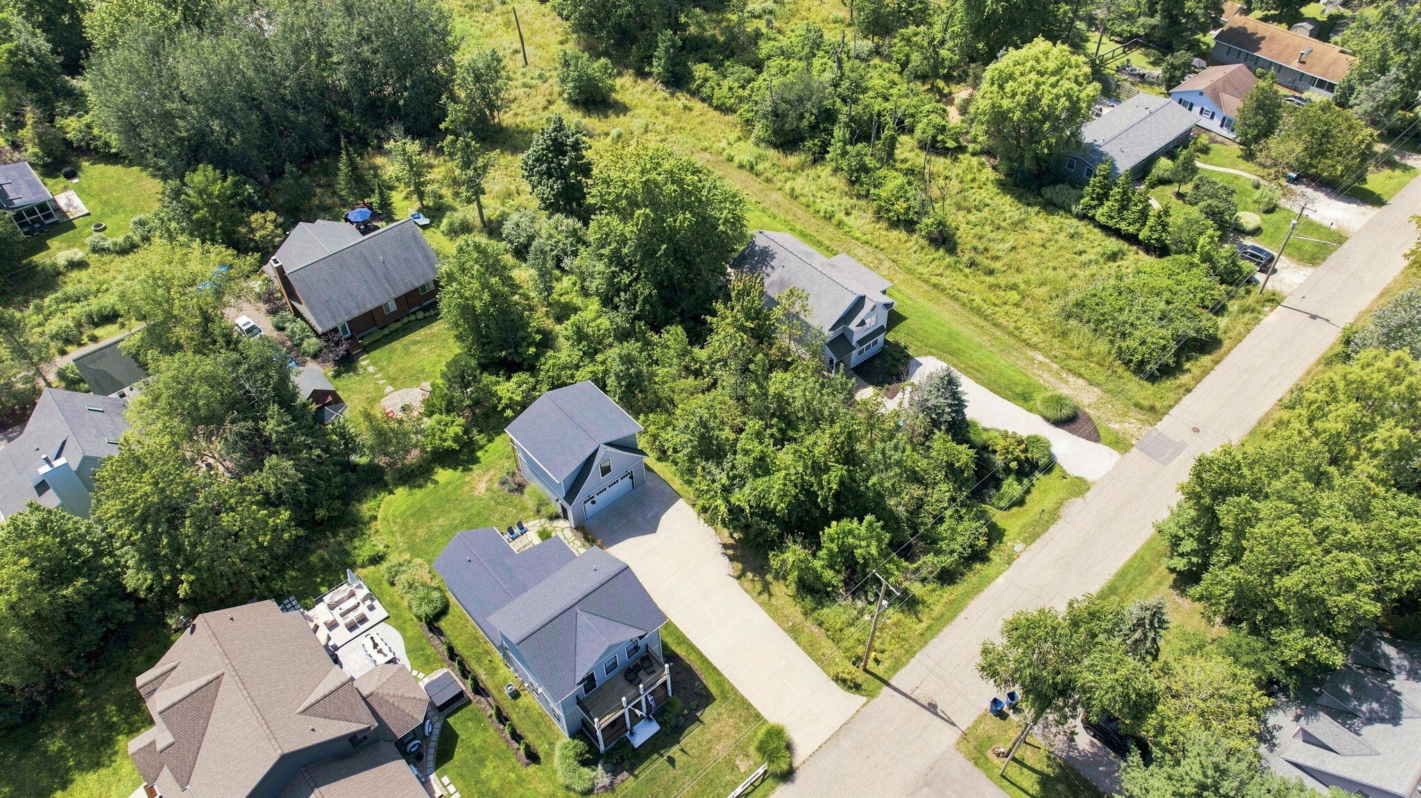 6912 3rd Street Douglas MI 49406