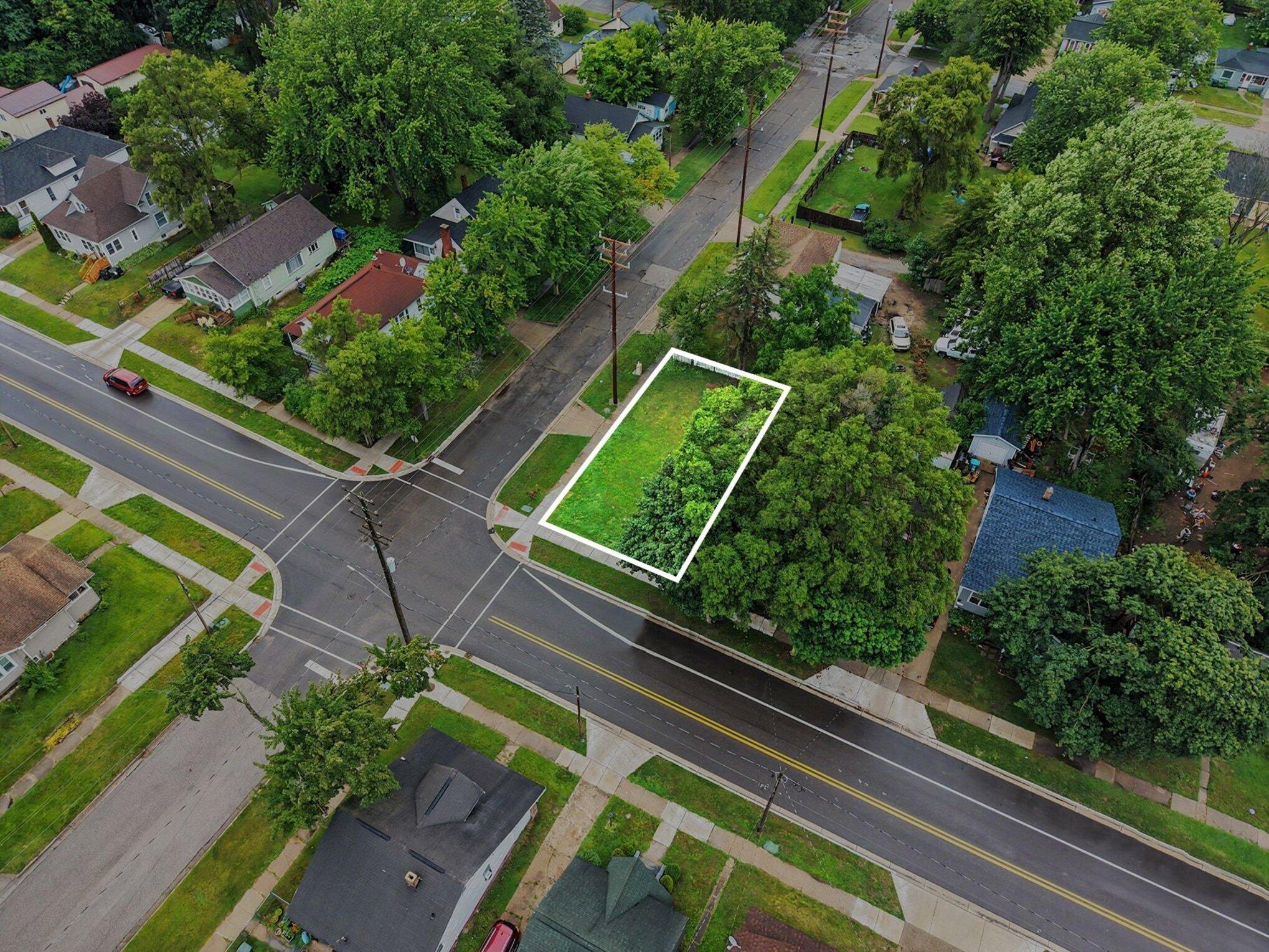 1538 Hudson Street Muskegon MI 49441