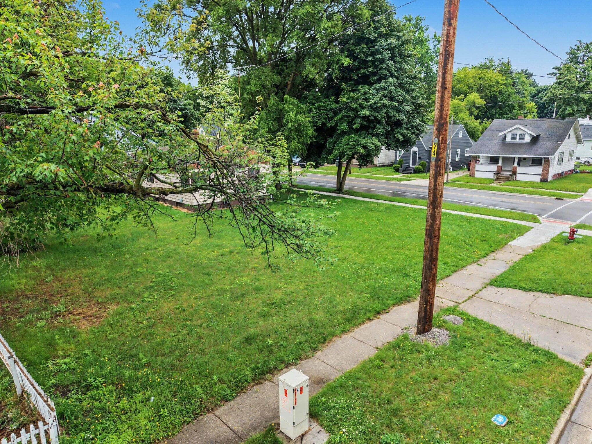 1538 Hudson Street Muskegon MI 49441