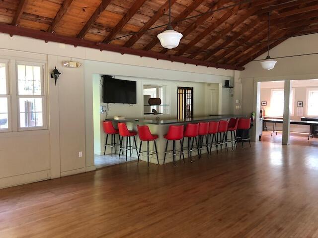 5848 Jackson Street Coloma MI 49038