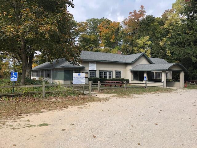 5848 Jackson Street Coloma MI 49038
