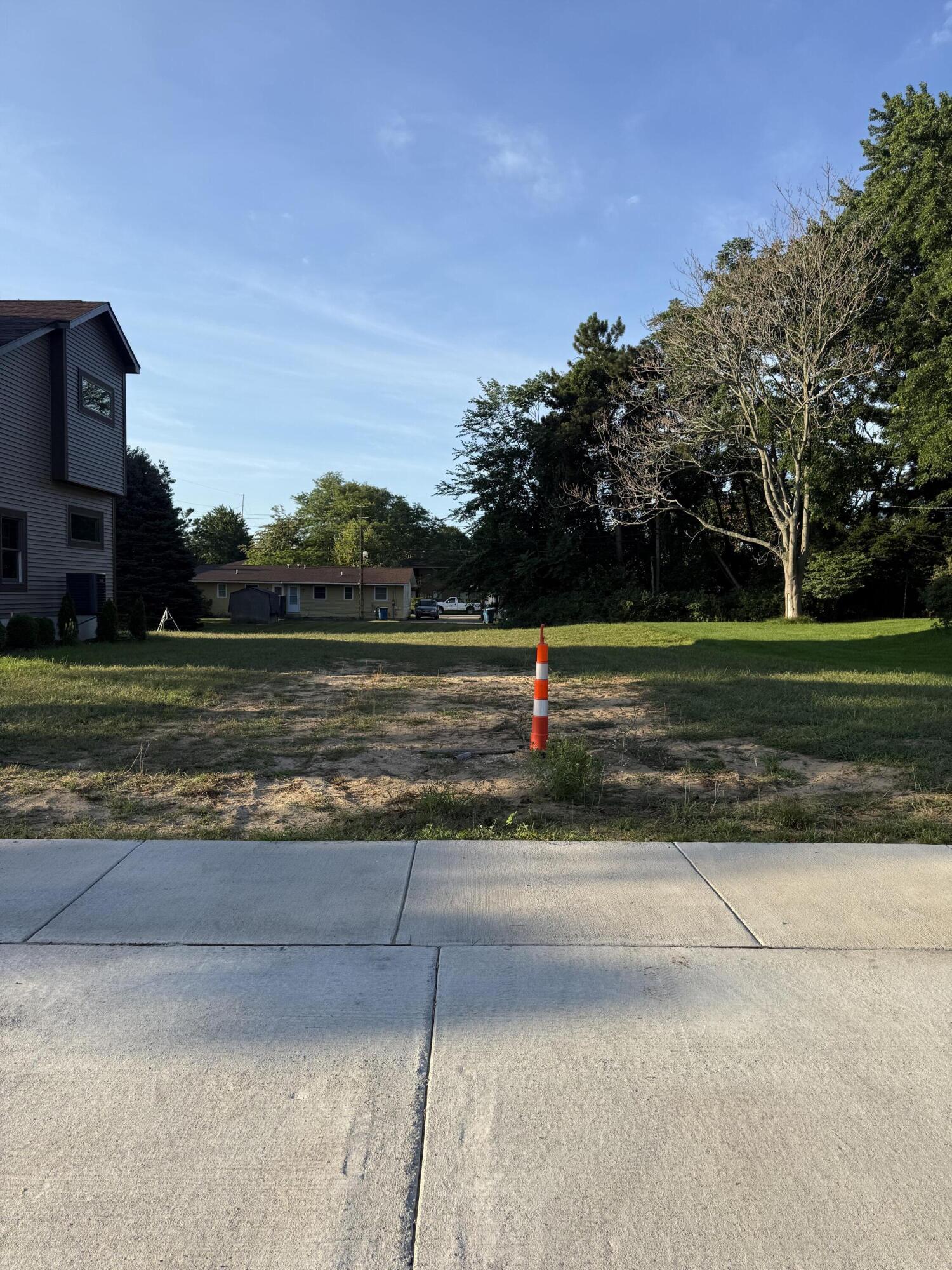 1030 Arlington Avenue Grand Haven MI 49417