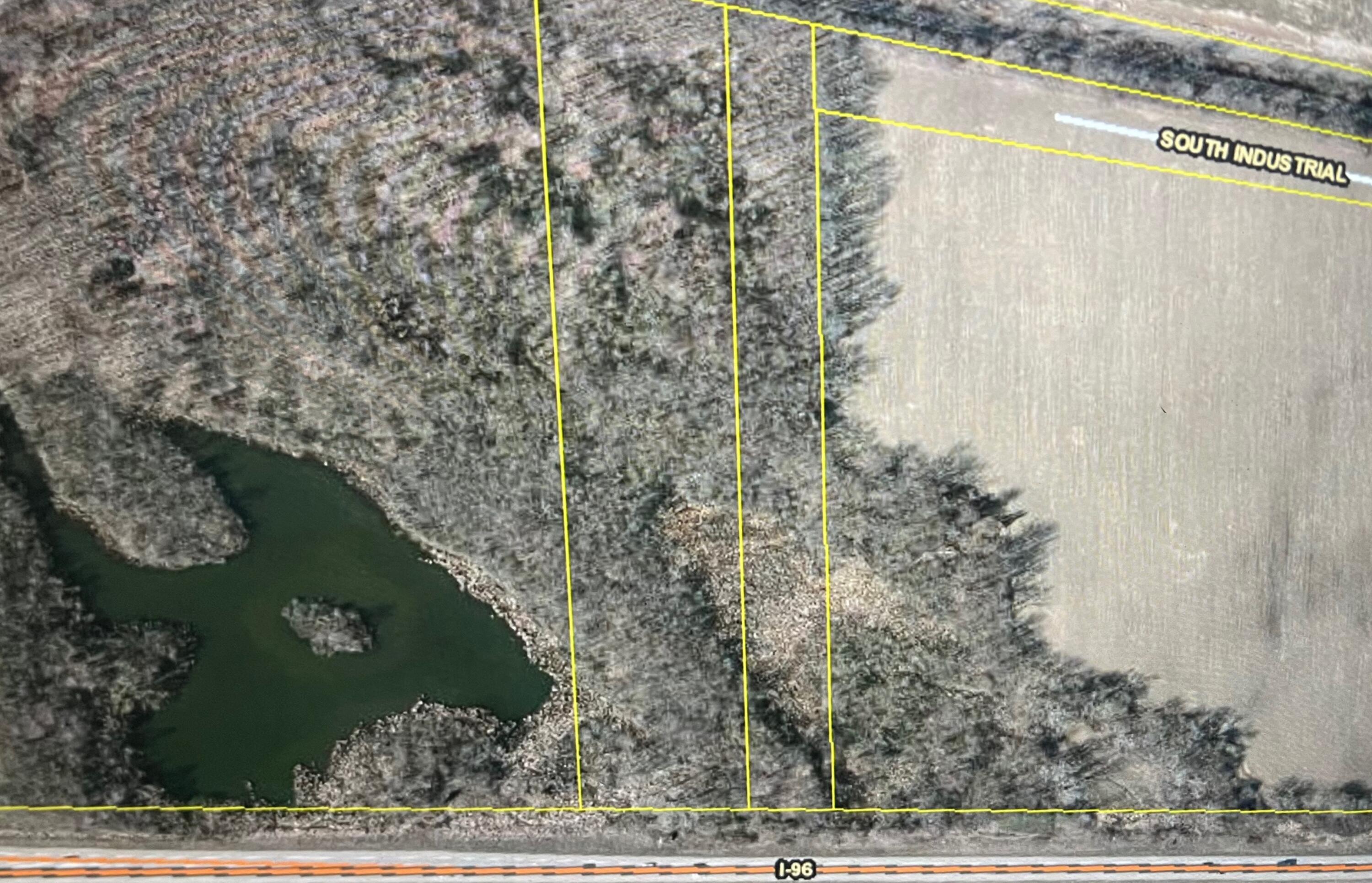 3405 3 Mile Road NW Grand Rapids MI 49534