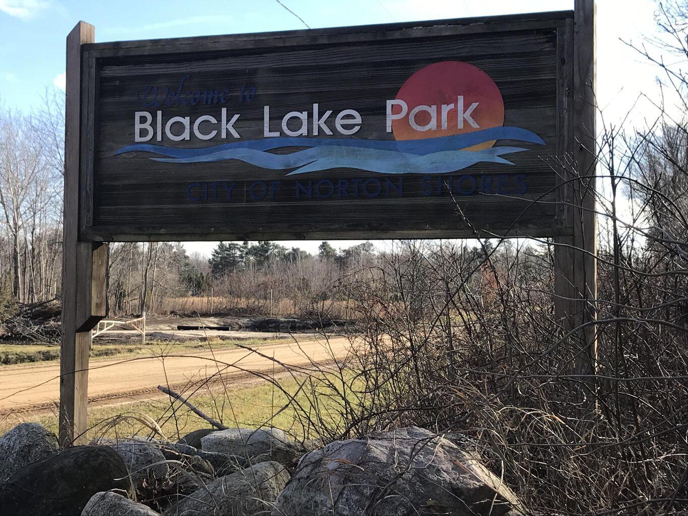 7087 Black Lake Road Norton Shores MI 49444