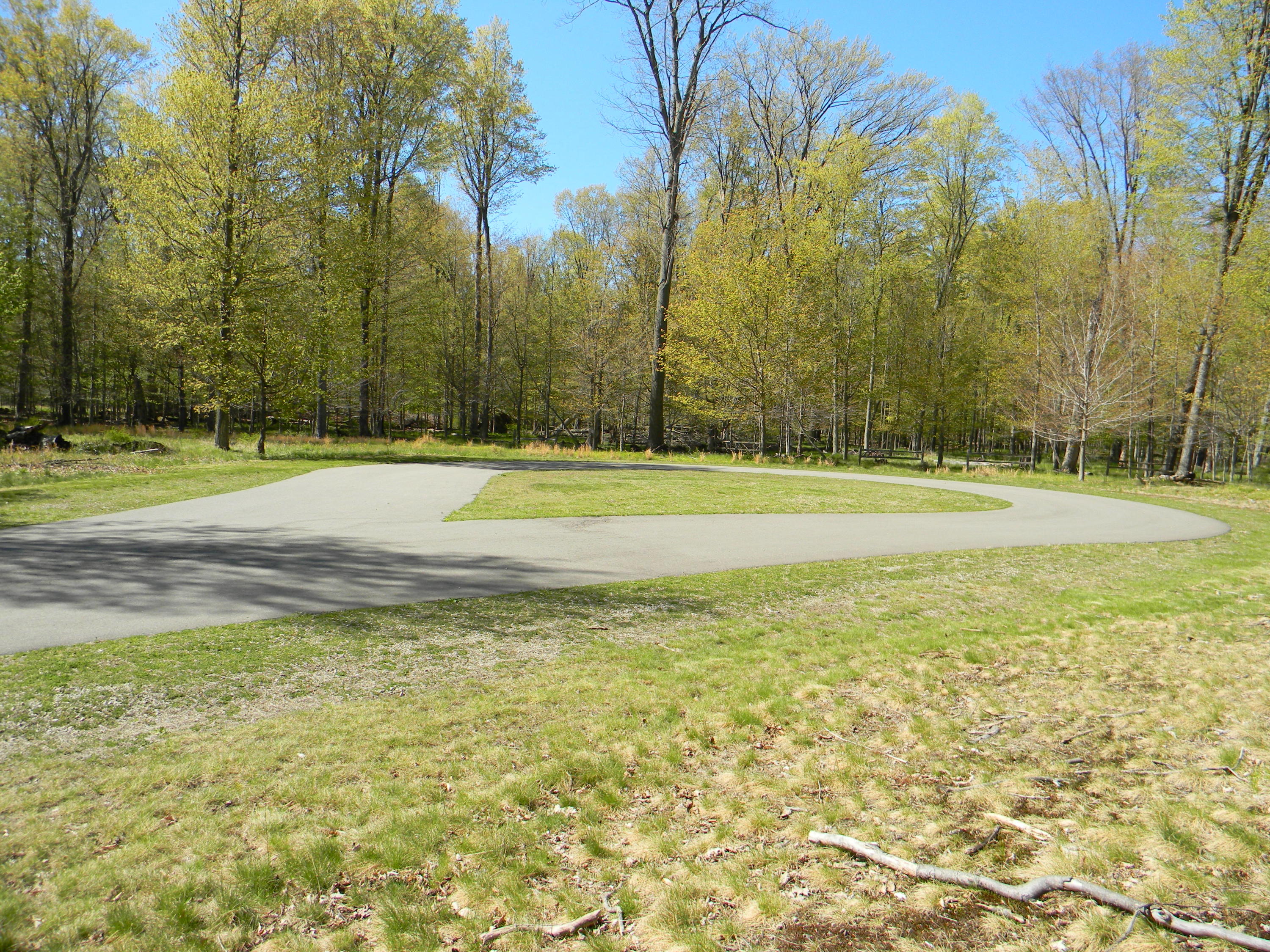 5860 N Cardinal Court Ludington MI 49431
