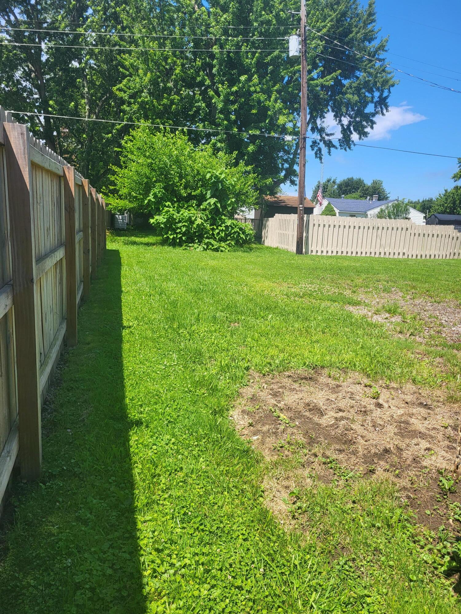 6040 Johnson Road Coloma MI 49038