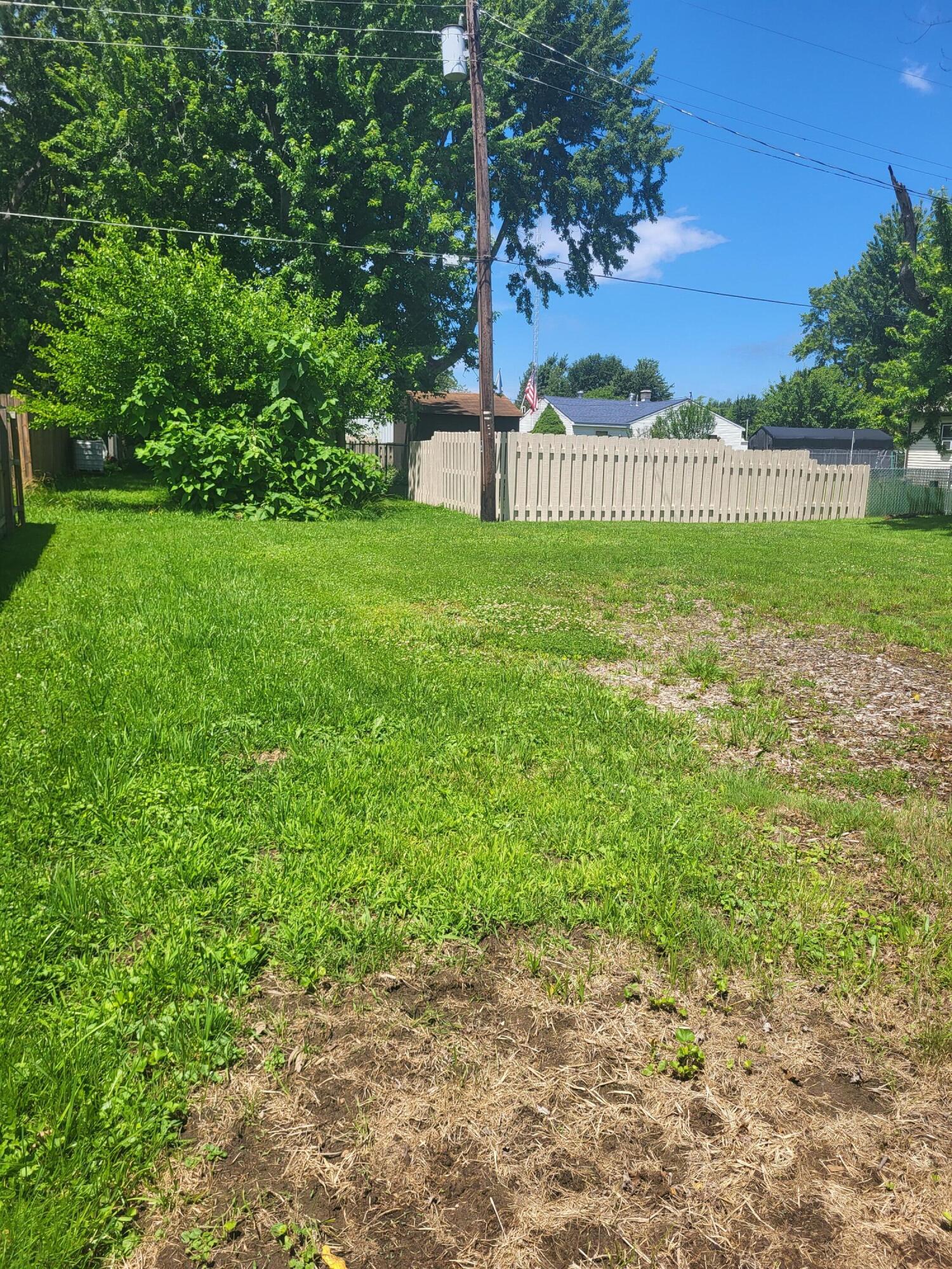 6040 Johnson Road Coloma MI 49038
