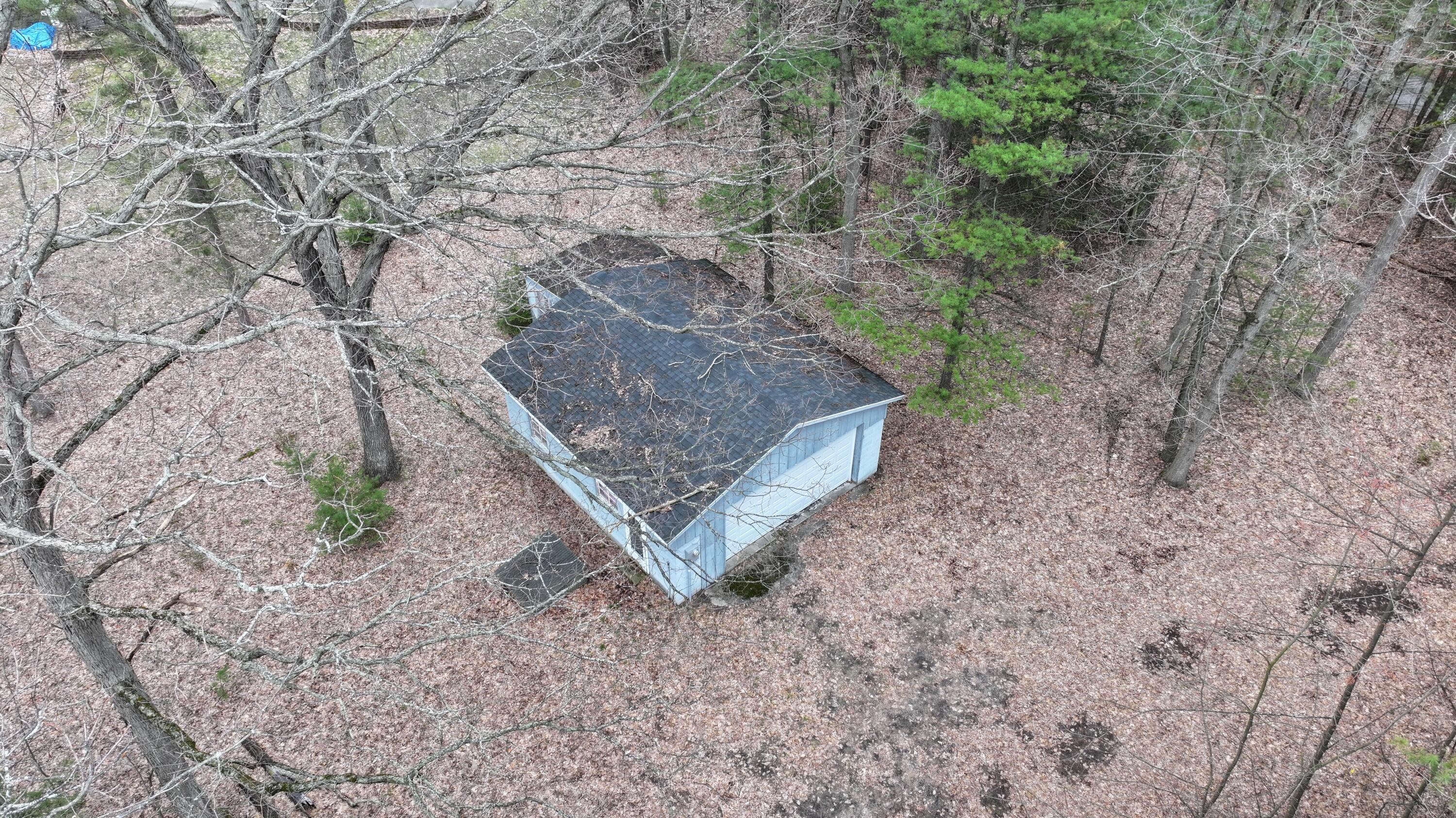 5764 W Bryant Road Ludington MI 49431
