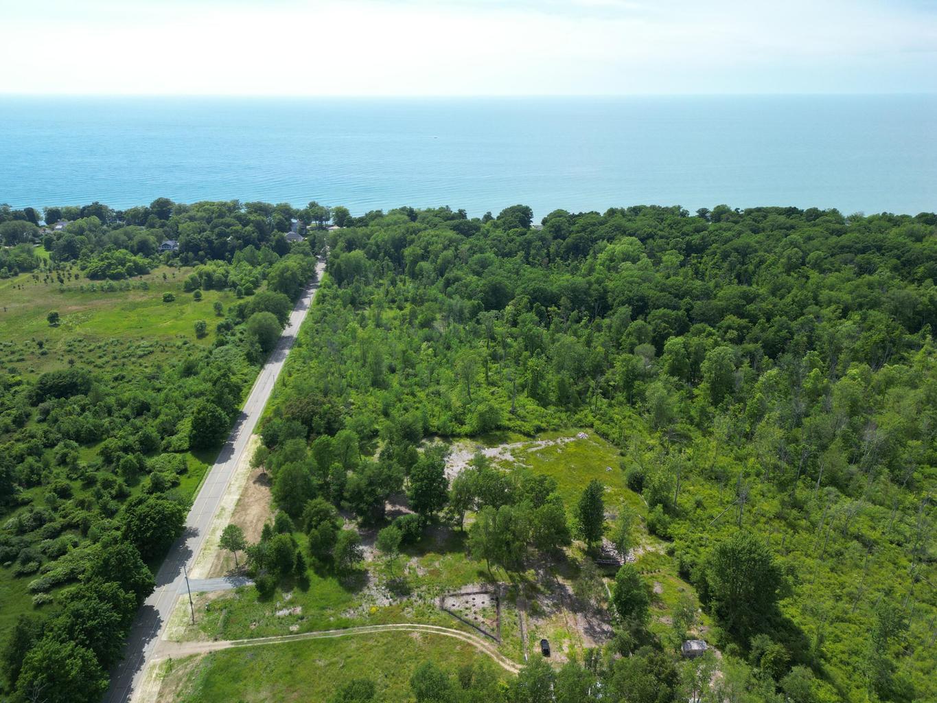 00 Wiley Road Saugatuck MI 49453