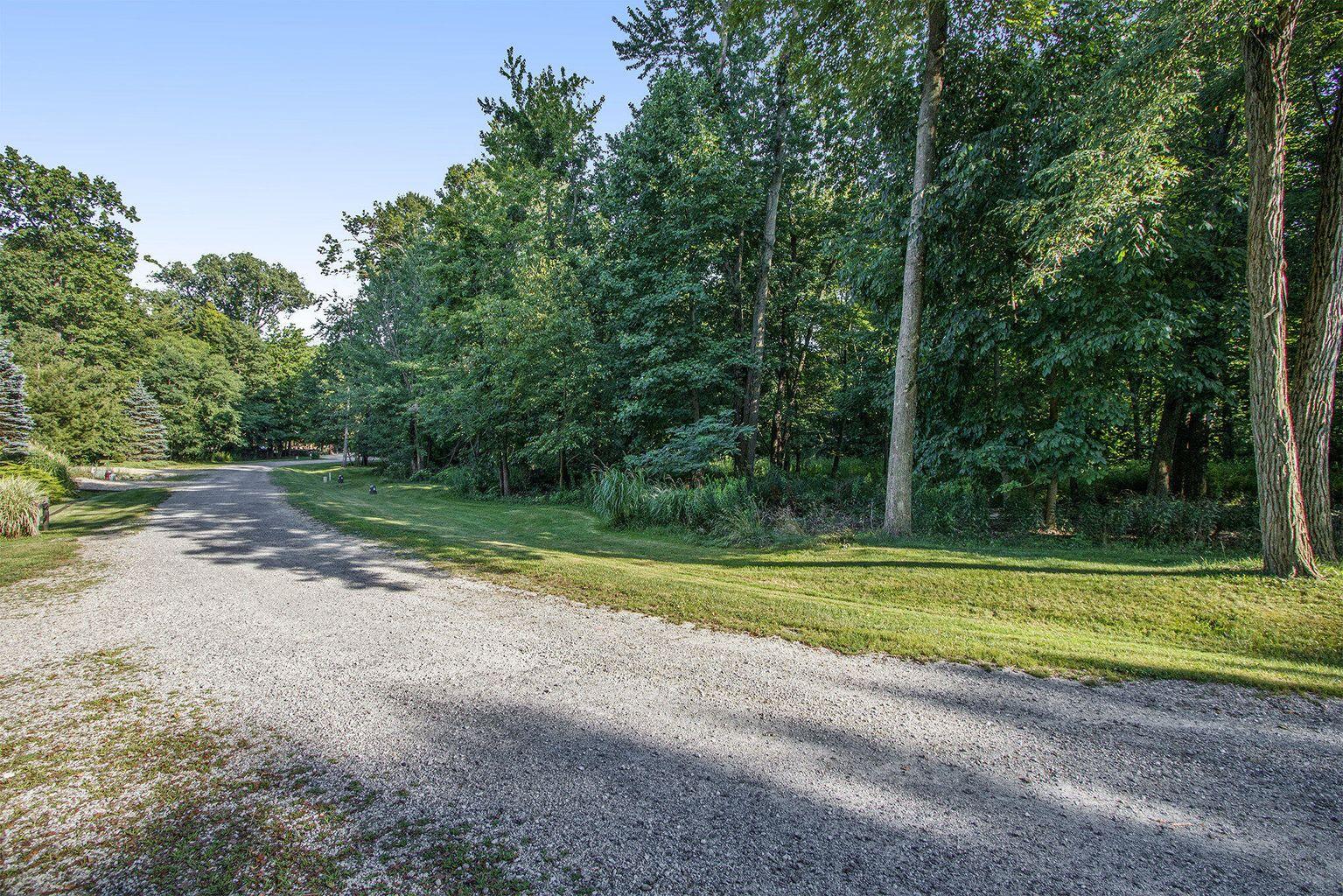 19499 Kluver Road New Buffalo MI 49117