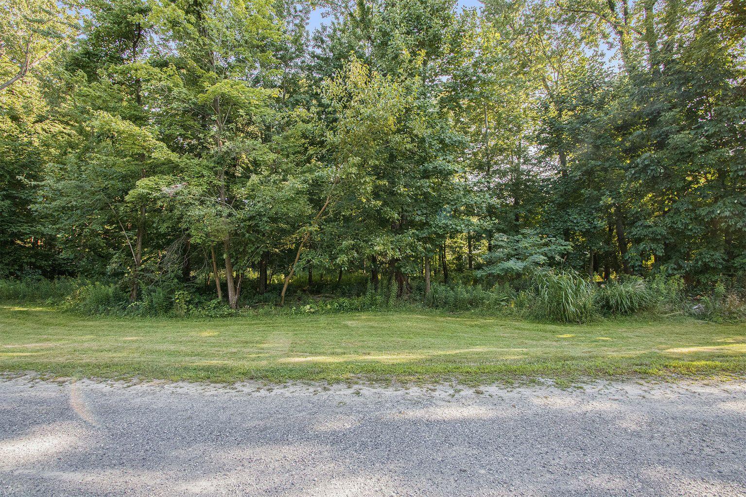 19499 Kluver Road New Buffalo MI 49117