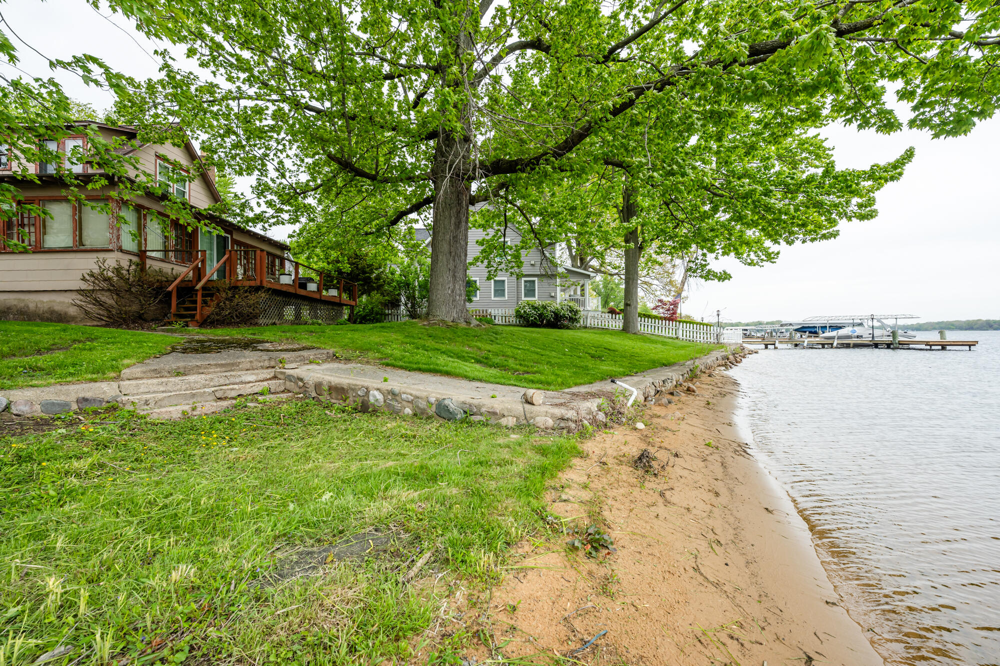 5615 Benson Terrace Coloma MI 49038