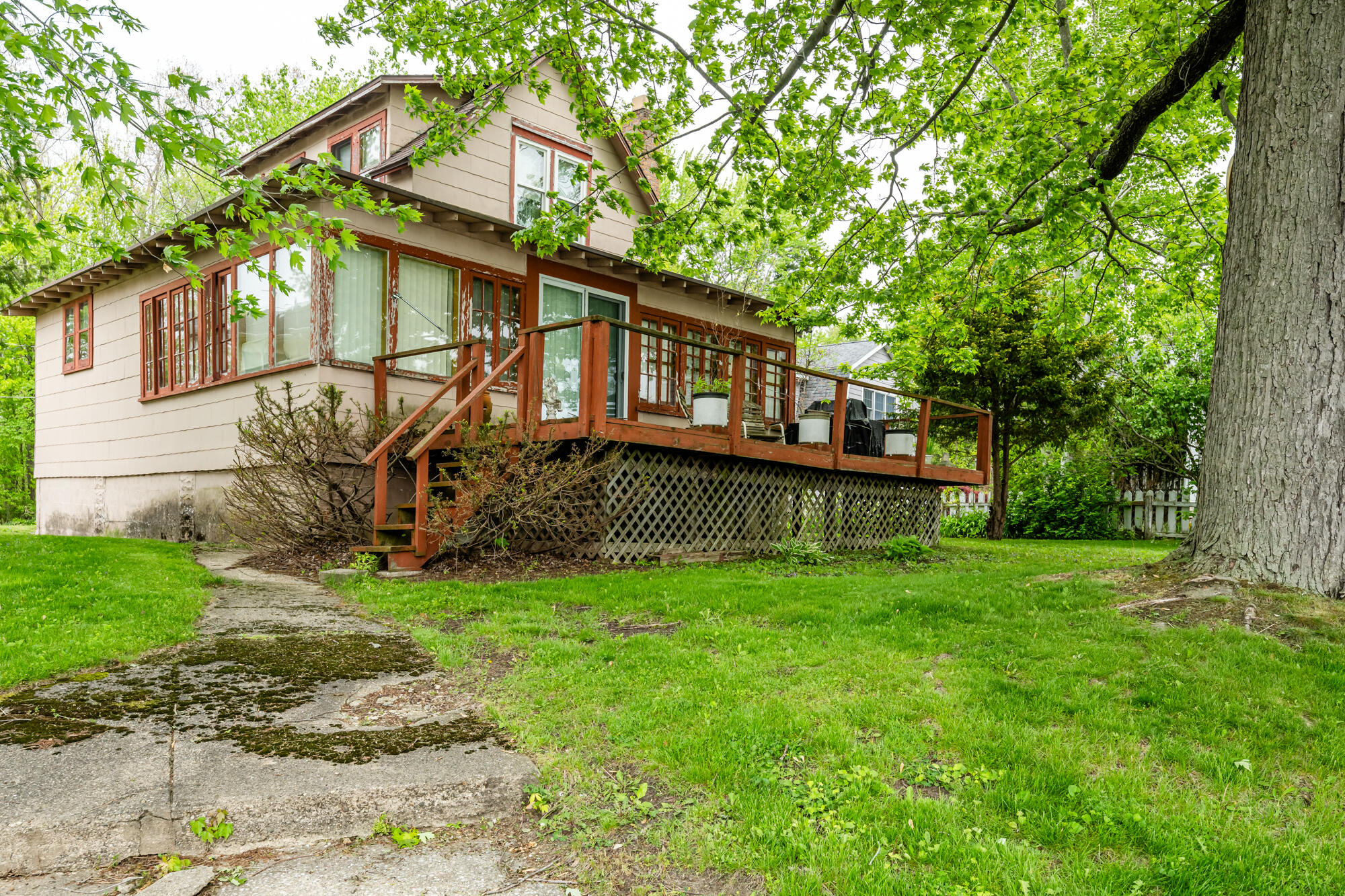 5615 Benson Terrace Coloma MI 49038