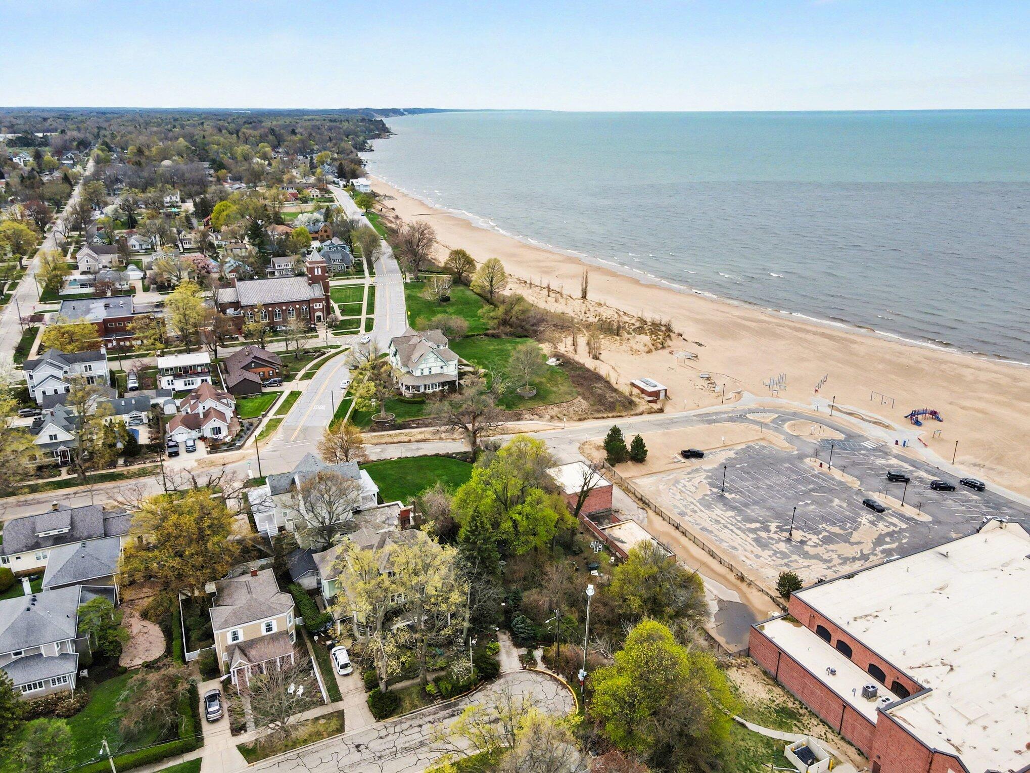Ville Michigan Avenue South Haven MI 49090