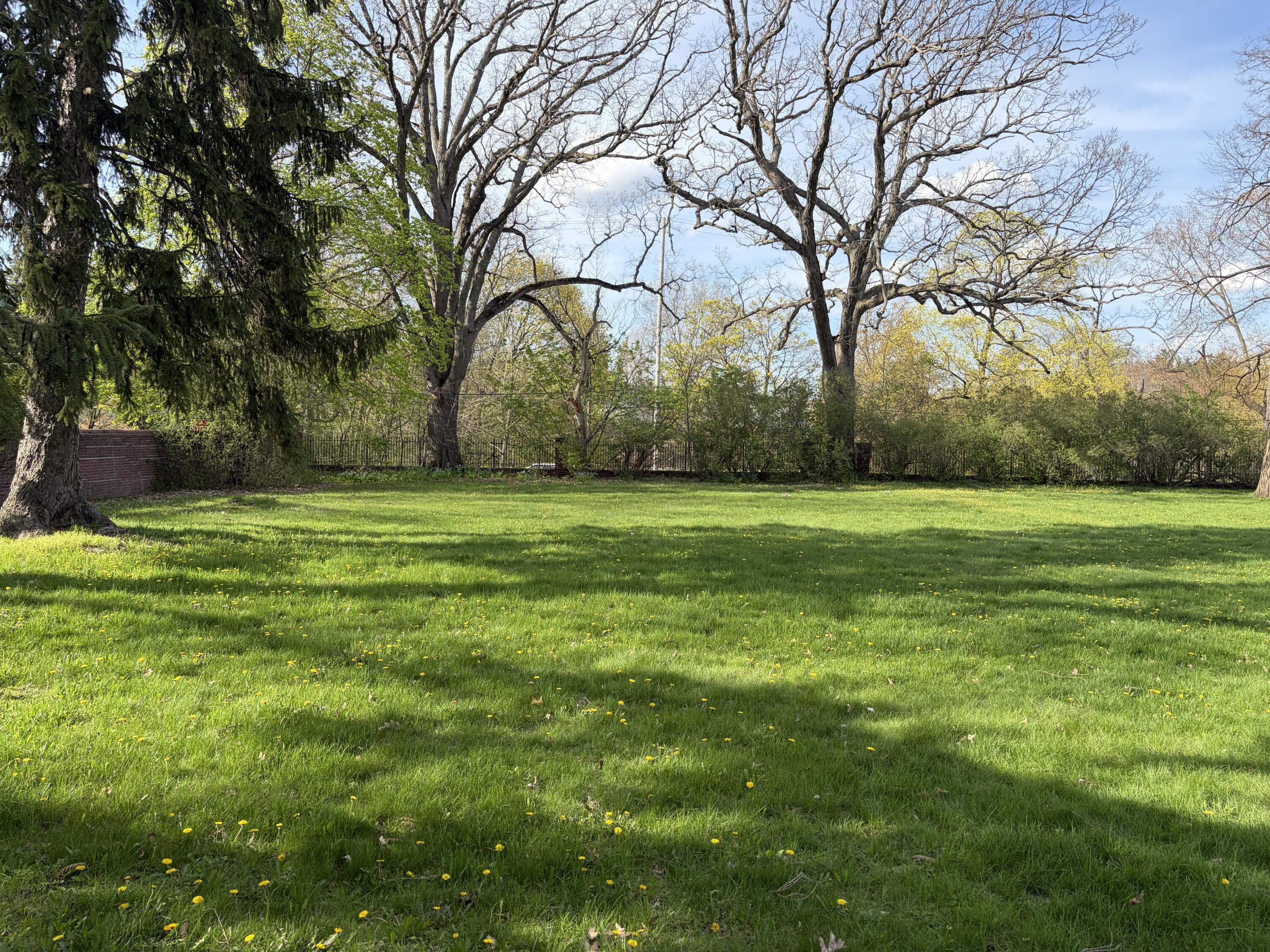 250 Plymouth Avenue SE East Grand Rapids MI 49506