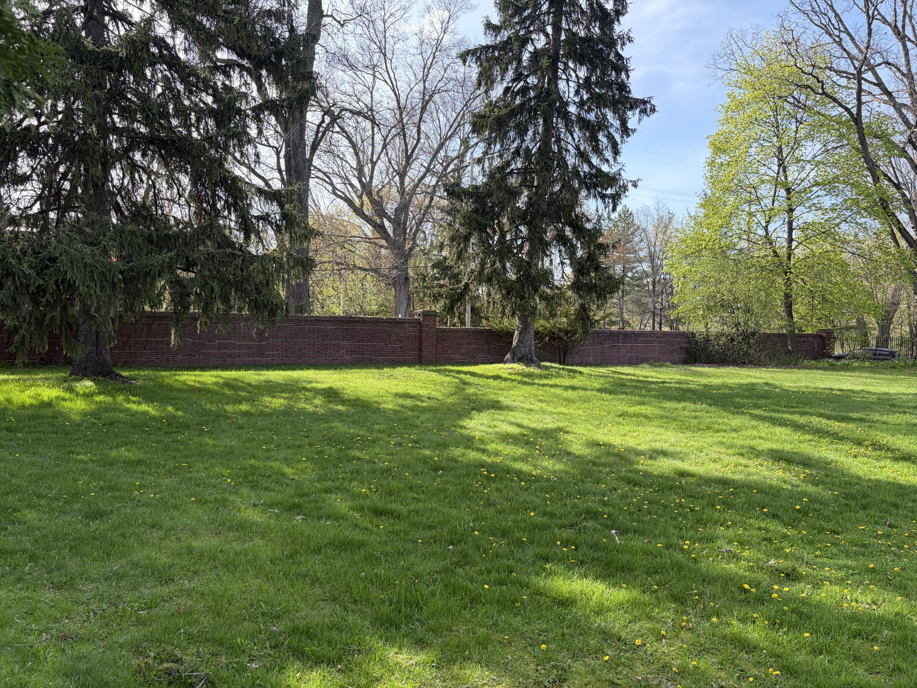 250 Plymouth Avenue SE East Grand Rapids MI 49506