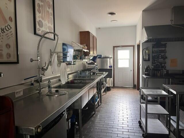 1200 Lakeshore Muskegon MI 49441