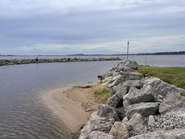 1200 Lakeshore Muskegon MI 49441
