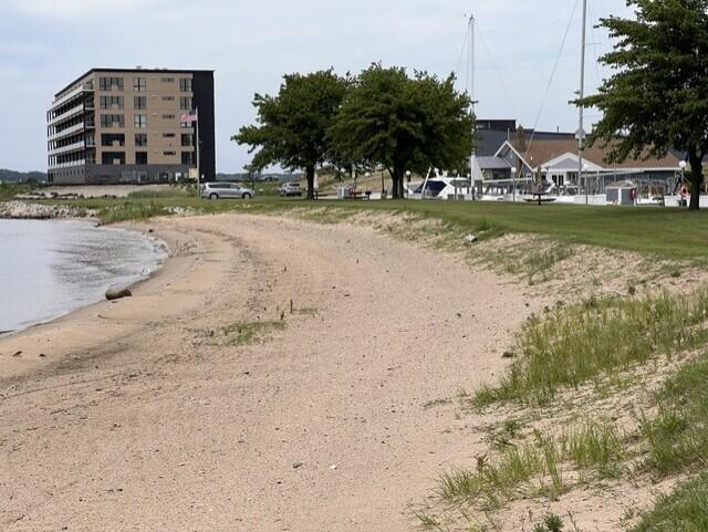 1200 Lakeshore Muskegon MI 49441