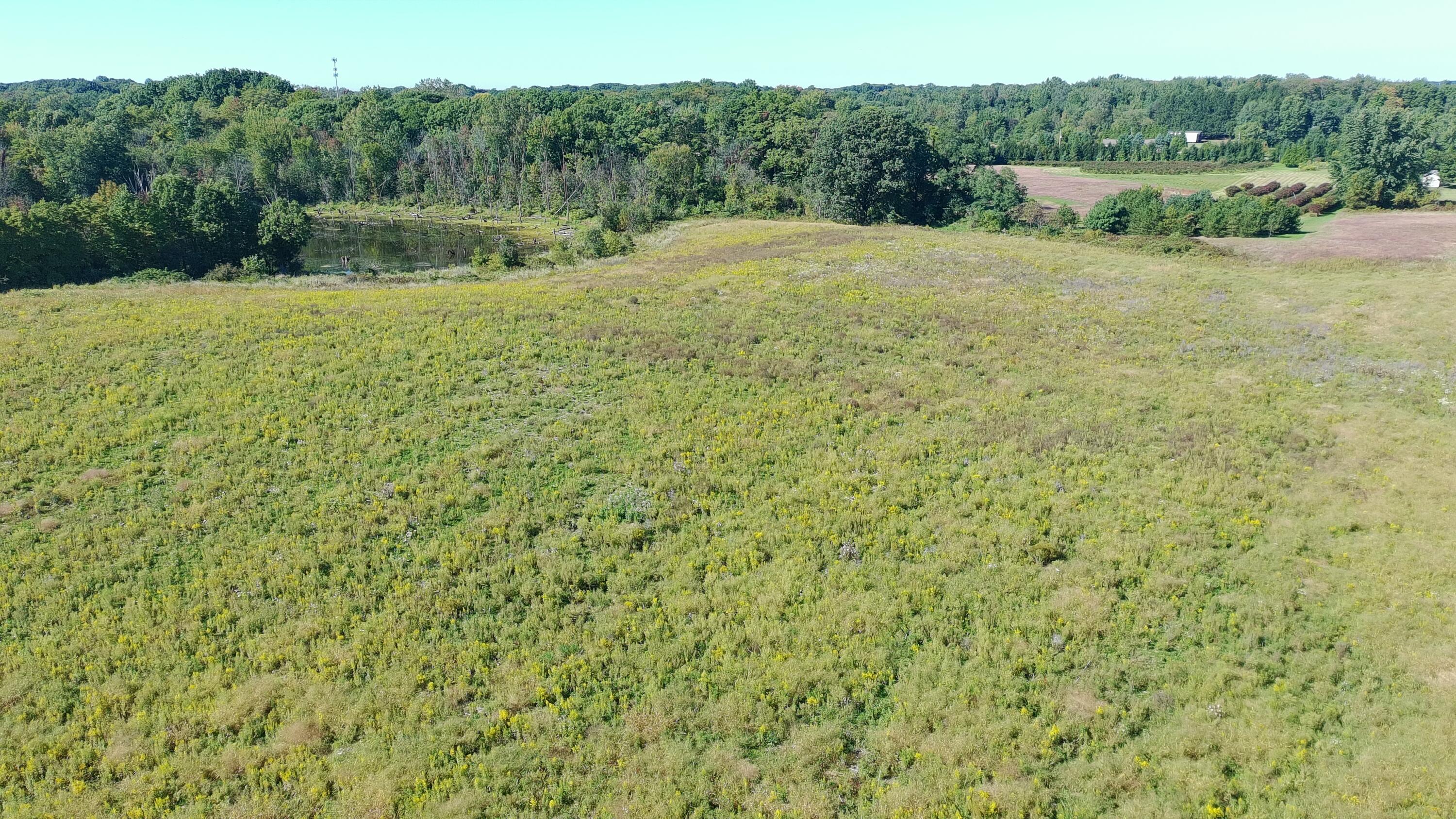 5710 Riverside Road Coloma MI 49038