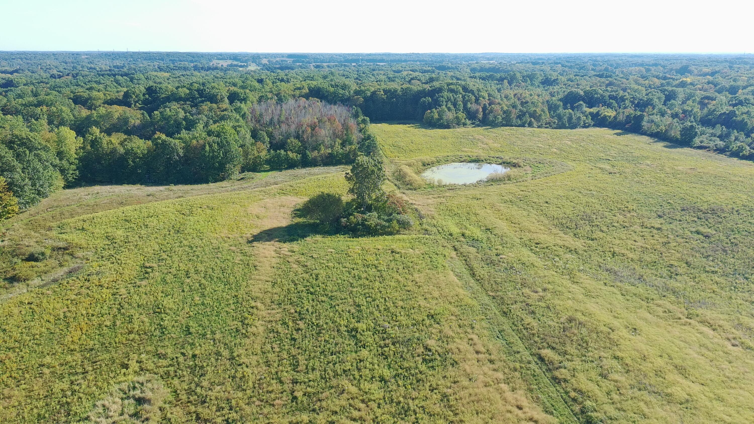 5710 Riverside Road Coloma MI 49038