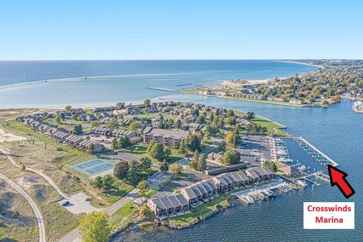98 Harbor Drive Ludington MI 49431