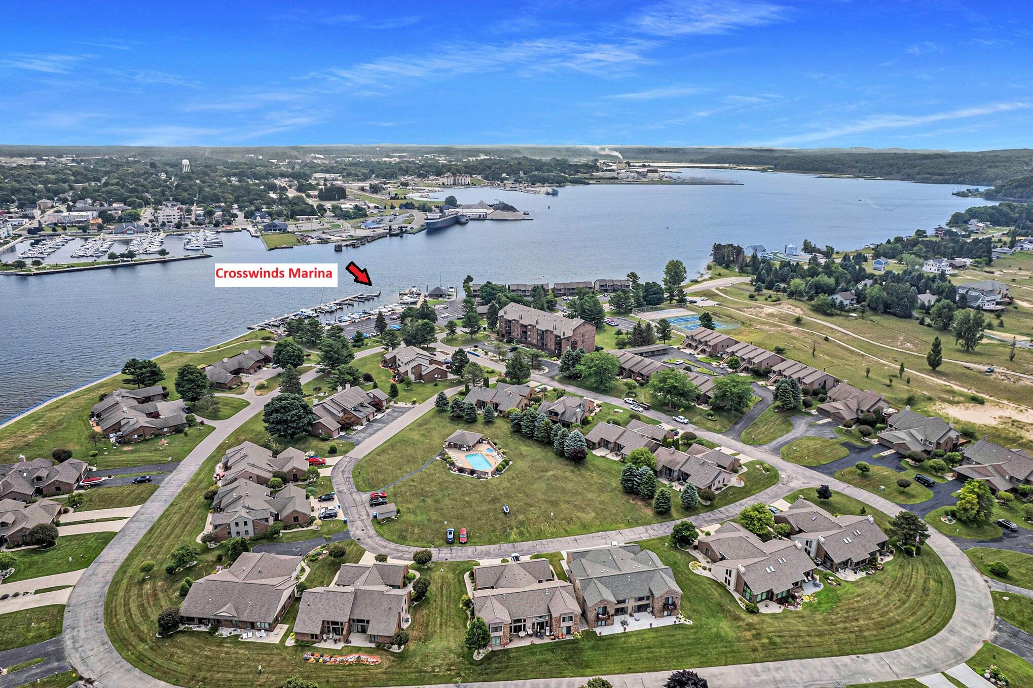 98 Harbor Drive Ludington MI 49431